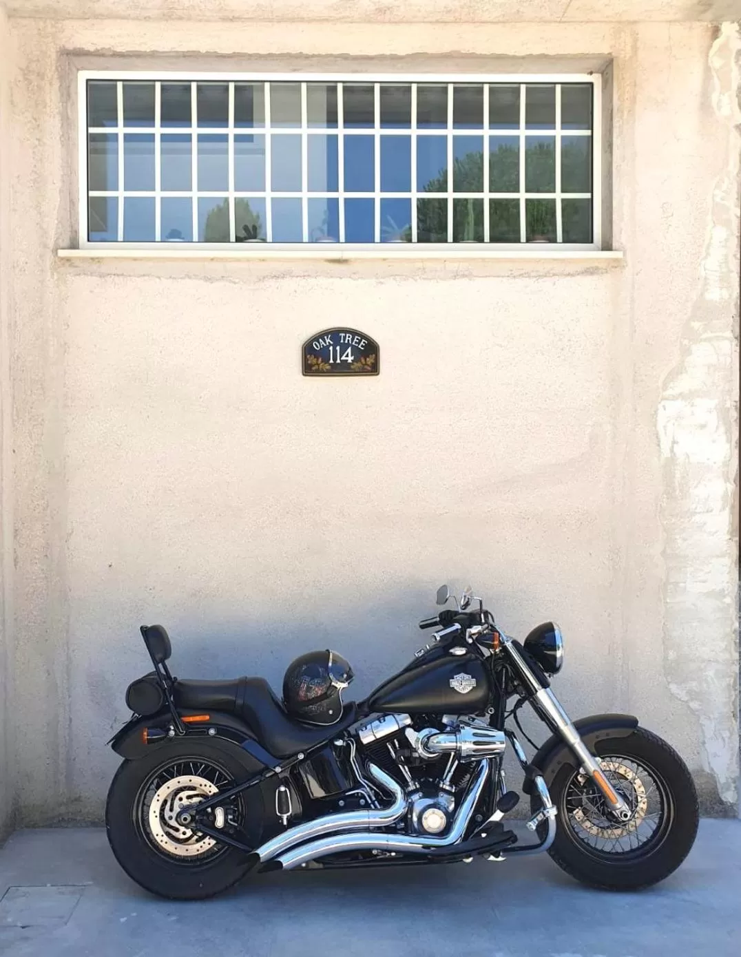 Parking in OAK TREE 114 BnB