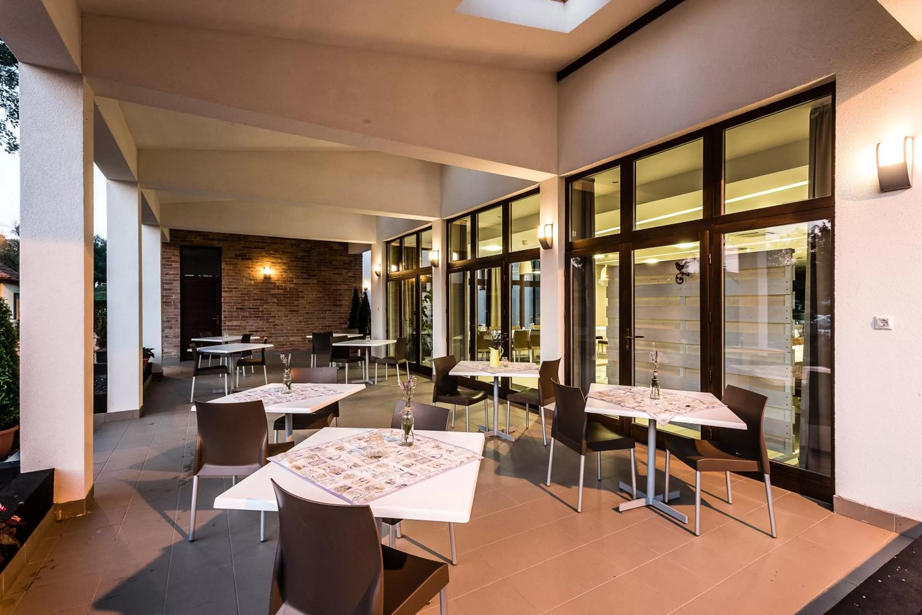 Balcony/Terrace, Restaurant/Places to Eat in Levendula Hotel