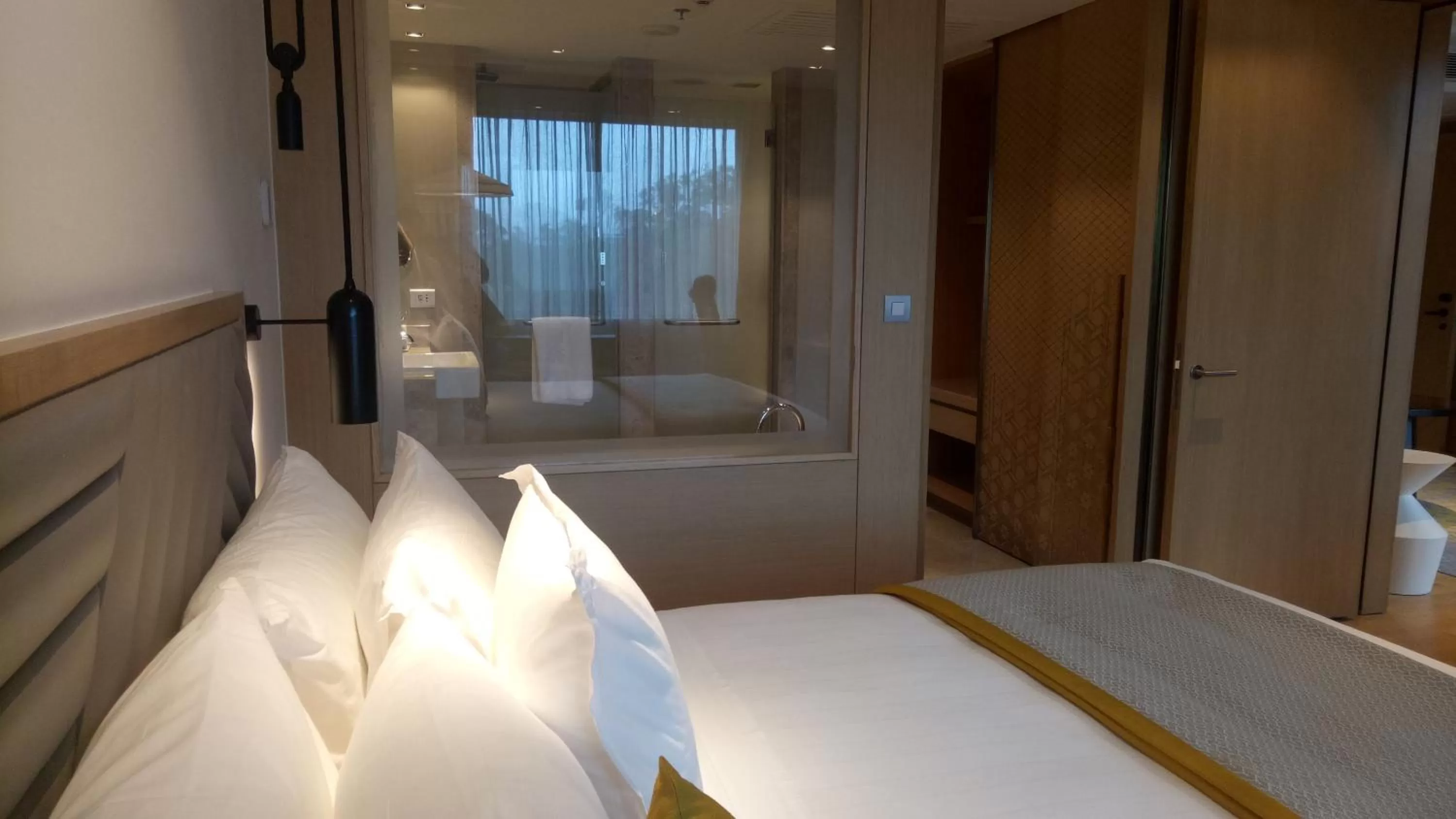 Bed in Welcomhotel by ITC Hotels, RaceCourse, Coimbatore