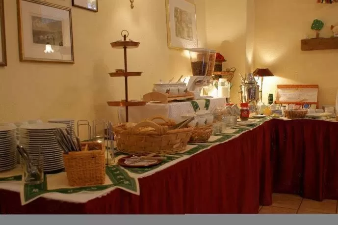 Breakfast in Landhotel Keils Gut