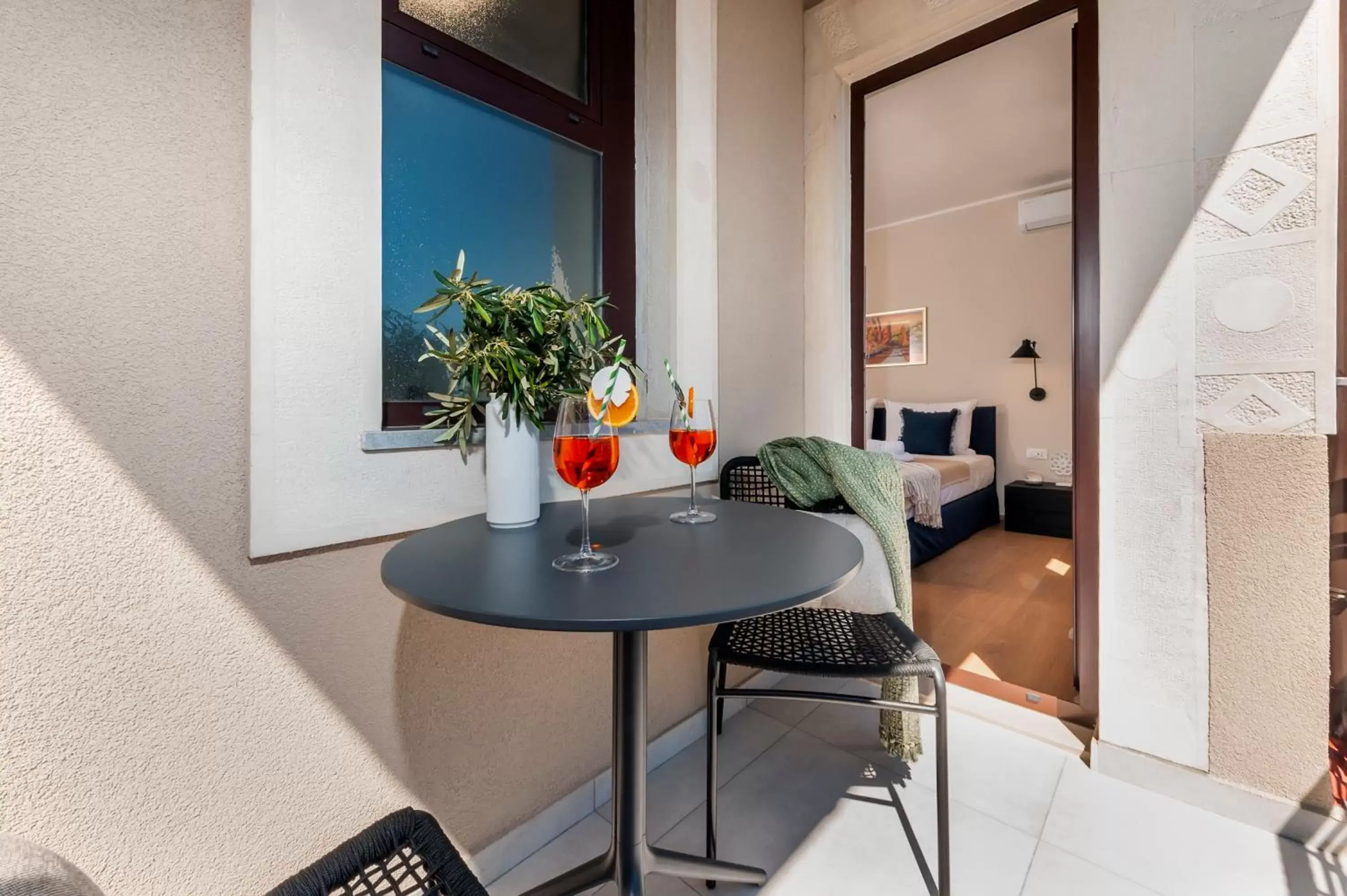 Standard Double Room with Balcony in Sunset Residence Rovinj Standard Double Room with Balcony in Sunset Residence Rovinj