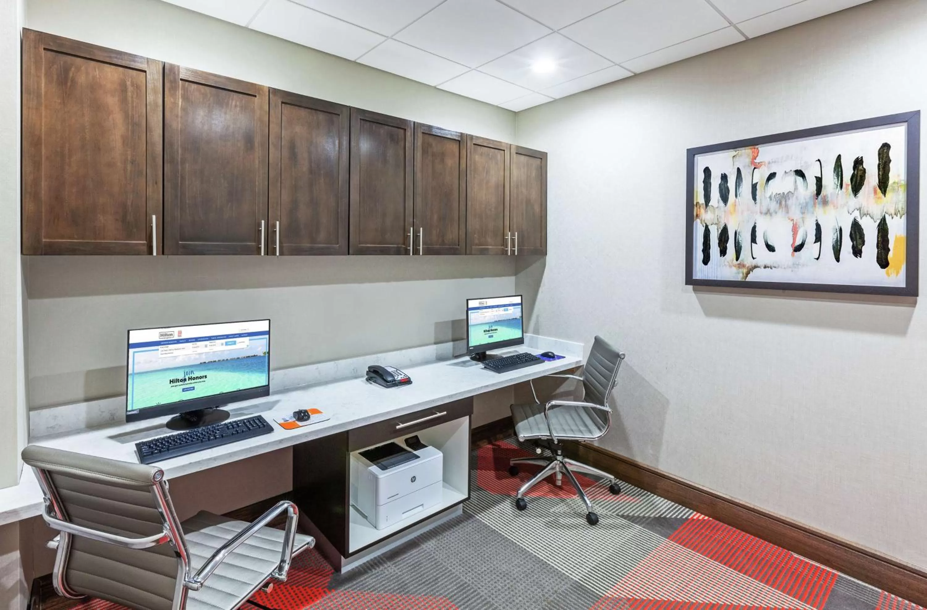 Business facilities in Hampton Inn Gardner