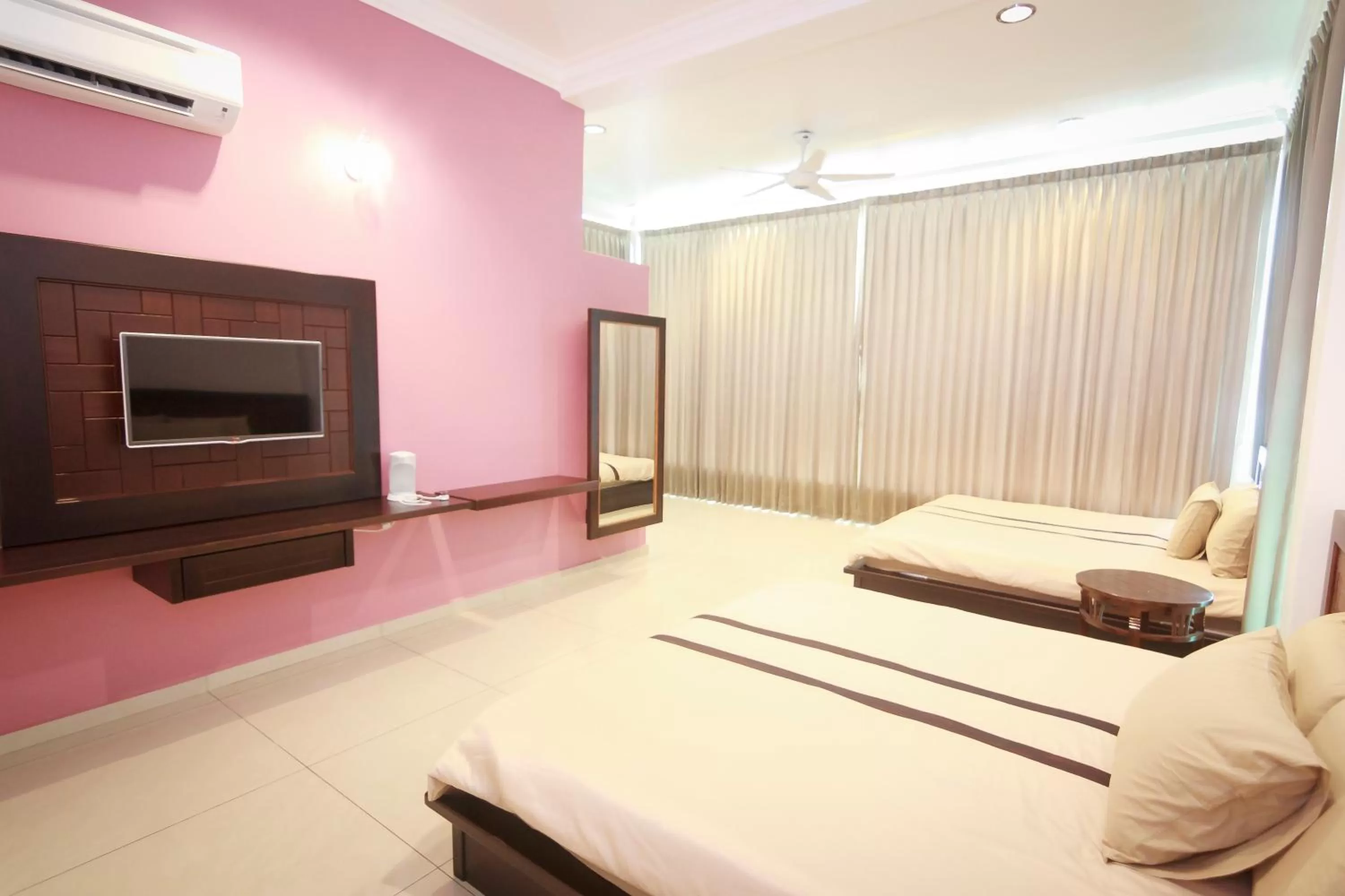 Bedroom, Bed in LSH Rest House