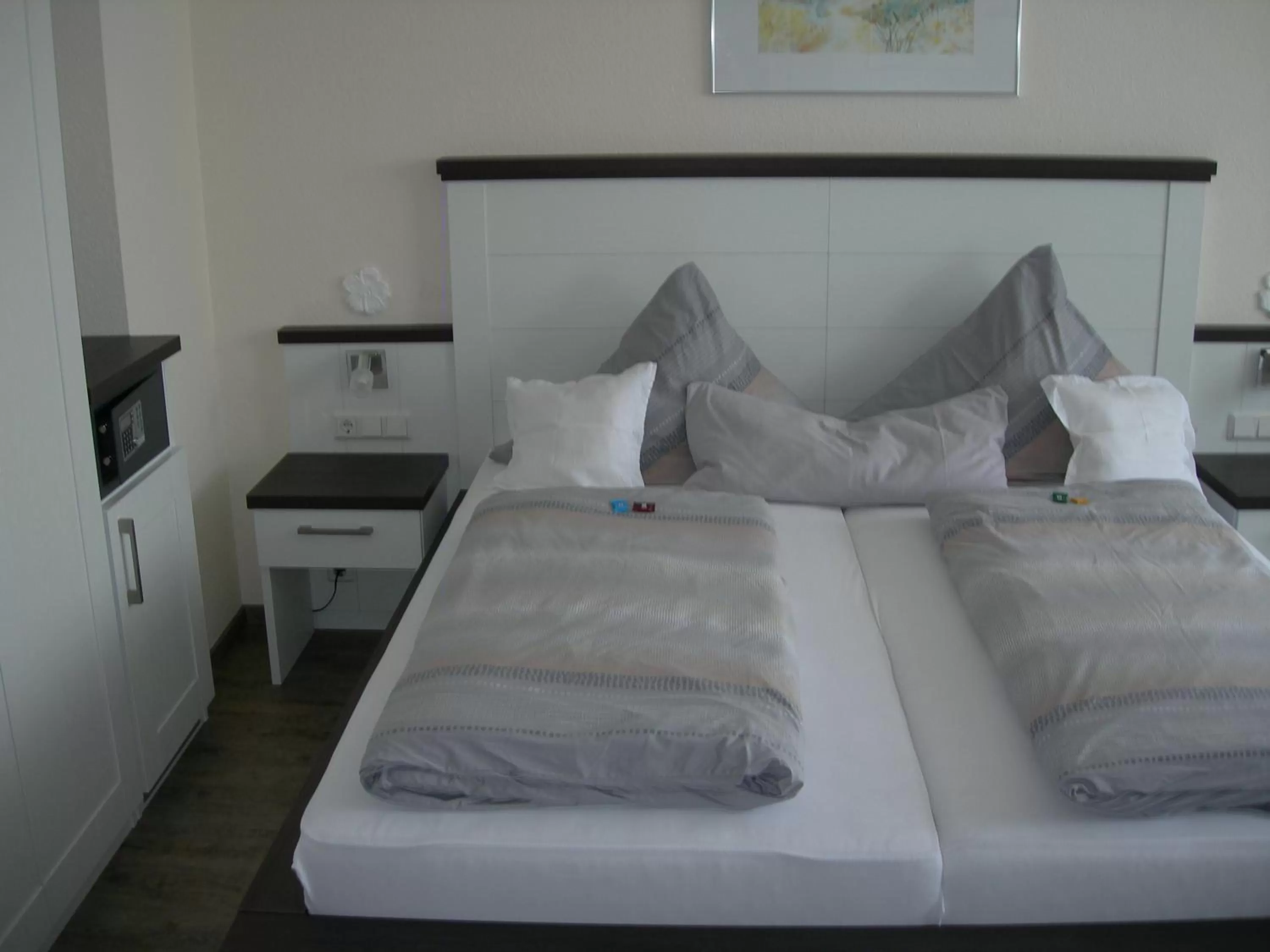 Photo of the whole room, Bed in Apart Hotel Norden