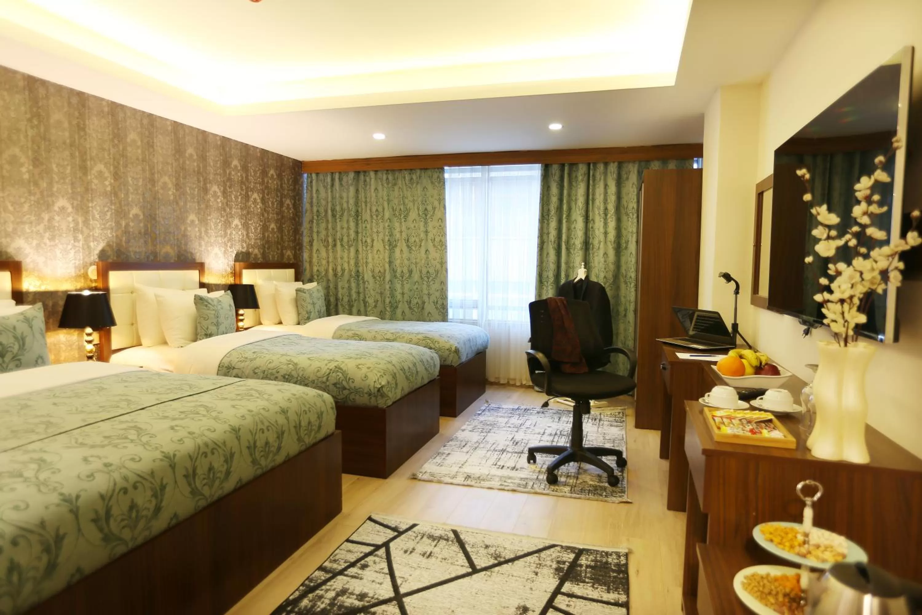 Photo of the whole room, Bed in Cebeci Grand Hotel