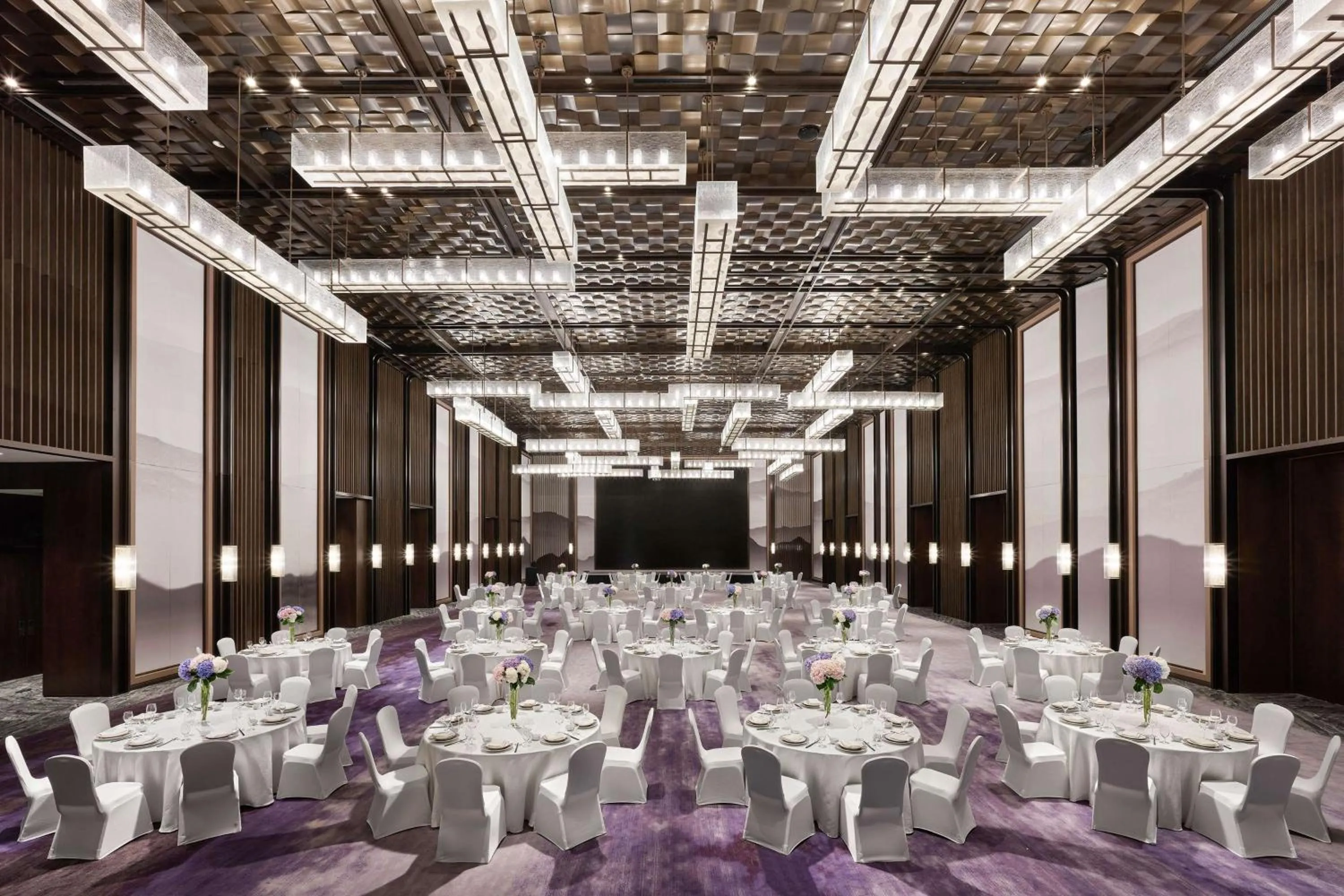 Meeting/conference room in Hilton Suzhou Yinshan Lake