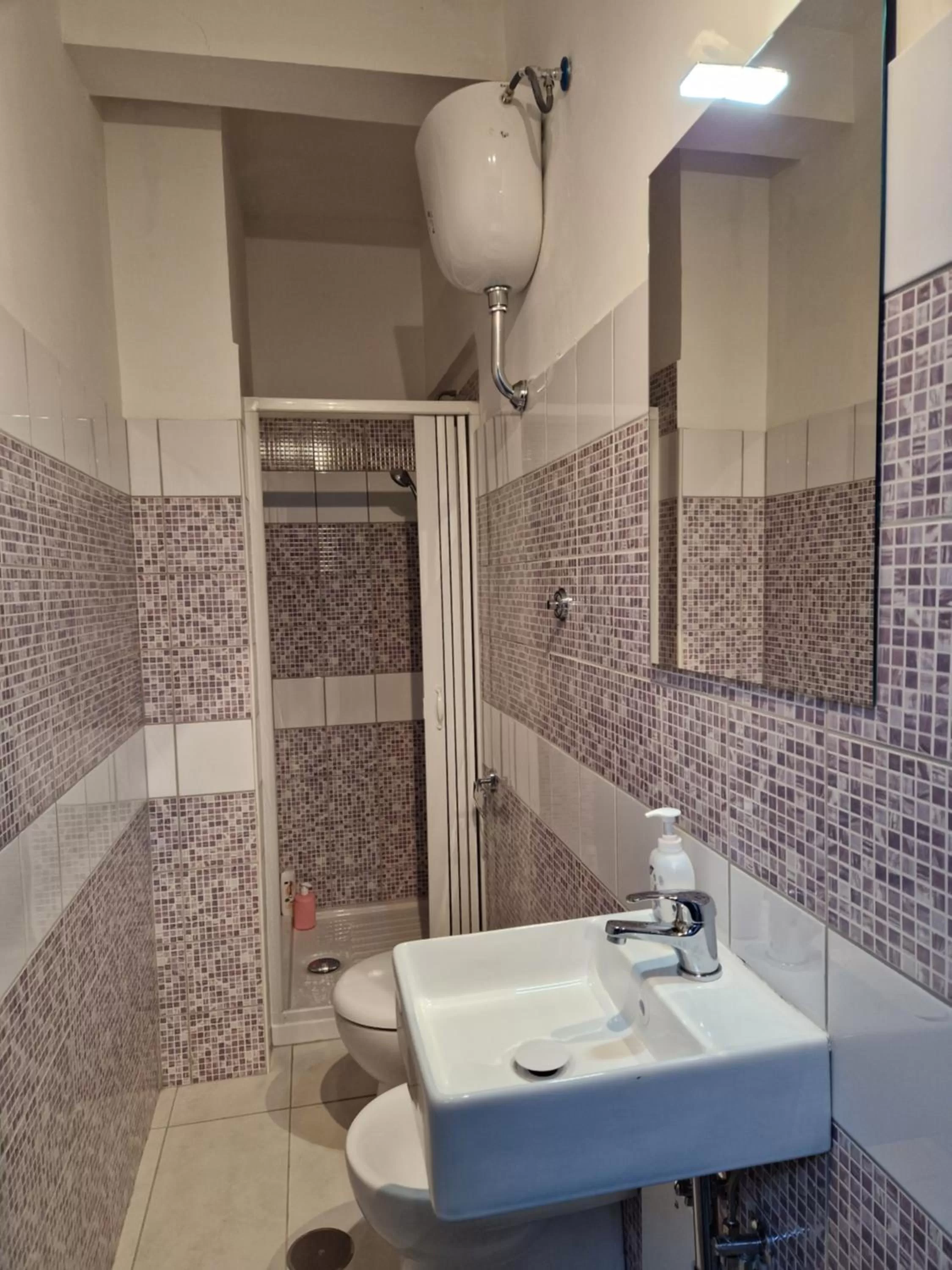 Bathroom in B&B Pompeii Living Dream