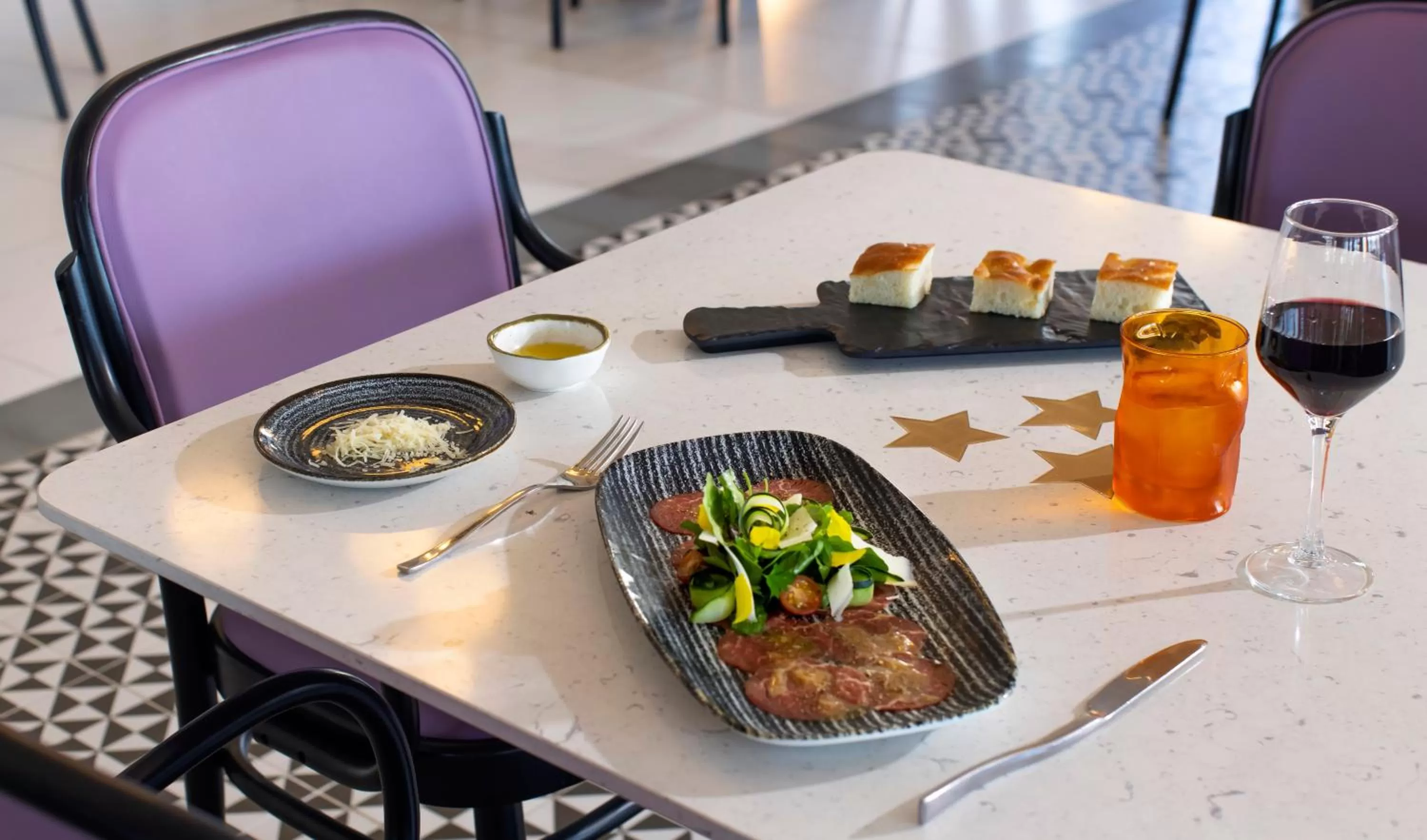 Food and drinks in Planet Hollywood Cancun by Royalton, An Autograph Collection All-Inclusive Resort