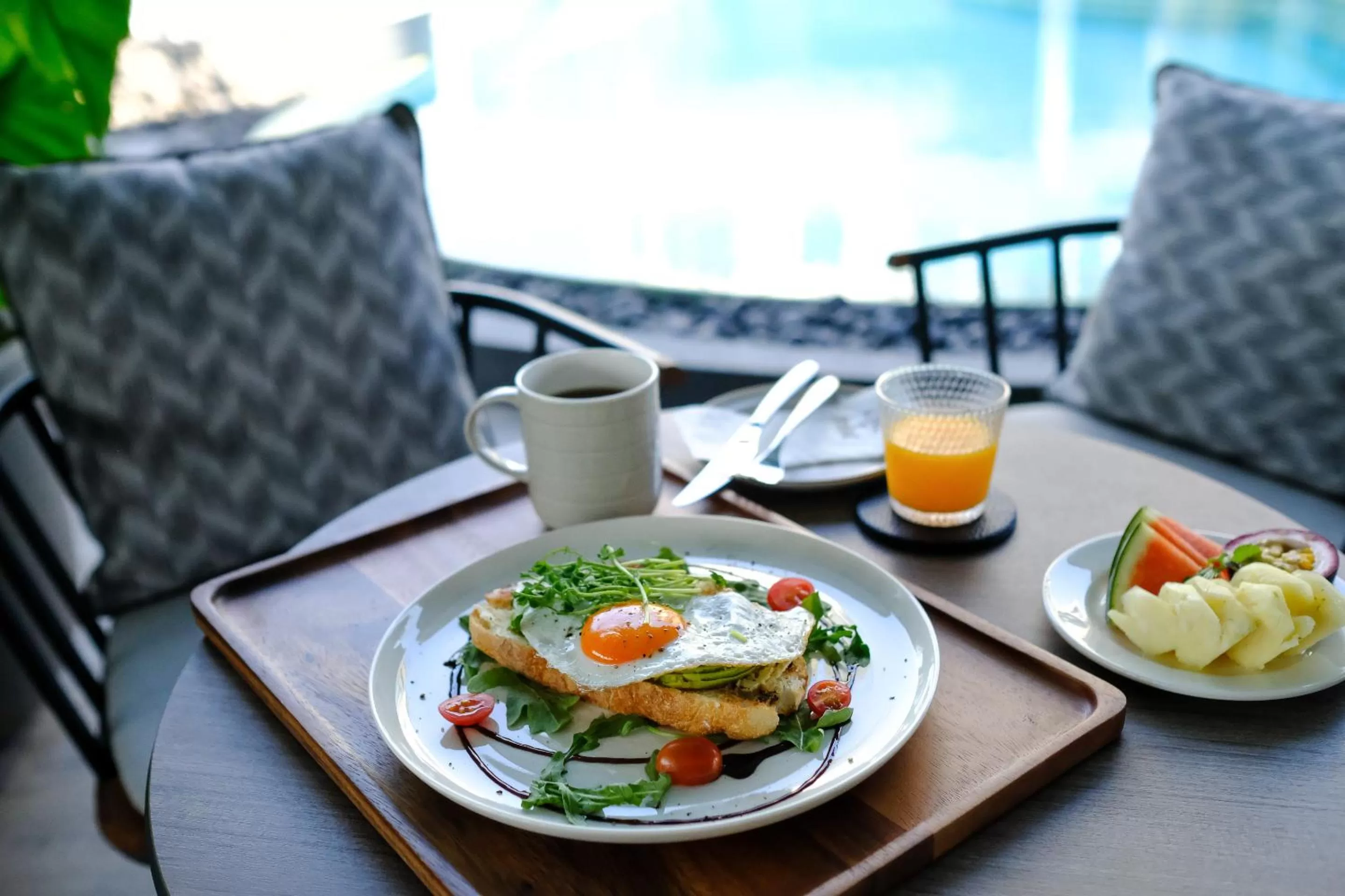 Restaurant/places to eat in Casa 17 Hotel Bangkok