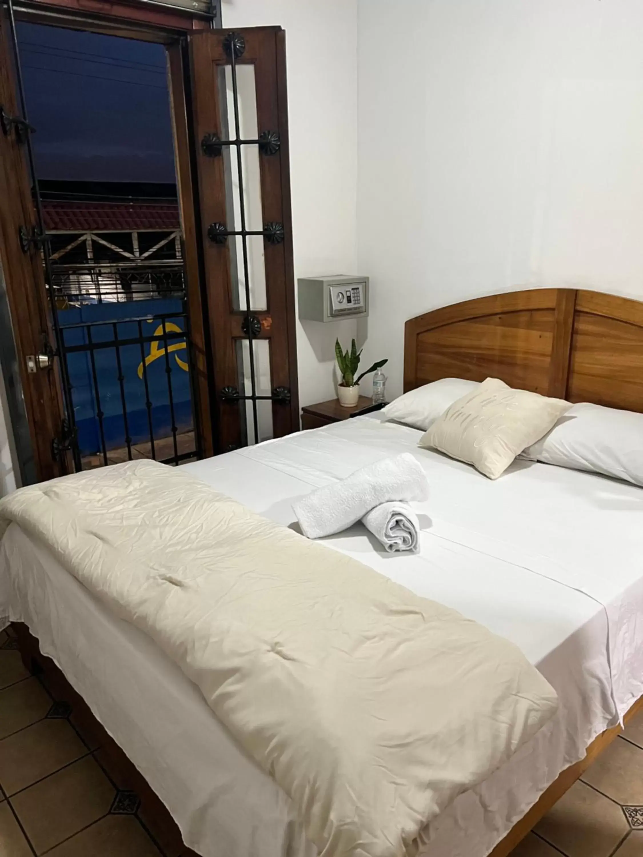 Double Room with Balcony (2 Adults + 1 Child) in Boutique Hotel Calle 20 Double Room with Balcony (2 Adults + 1 Child) in Boutique Hotel Calle 20