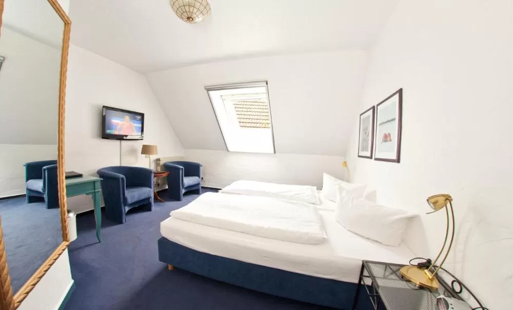 Day, Bed in Waldhaus an de Miälkwellen