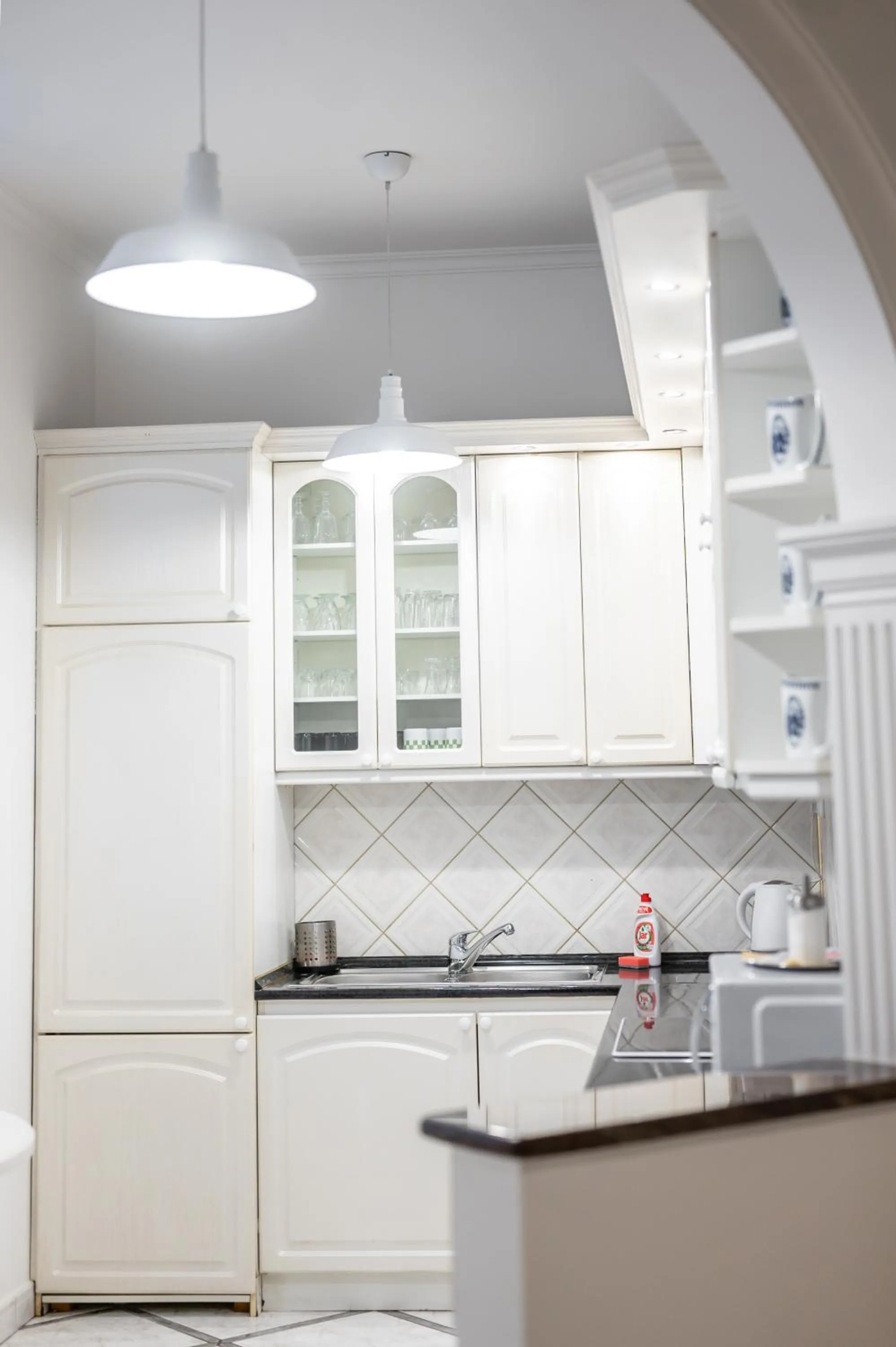 Kitchen or kitchenette in City Home Budapest