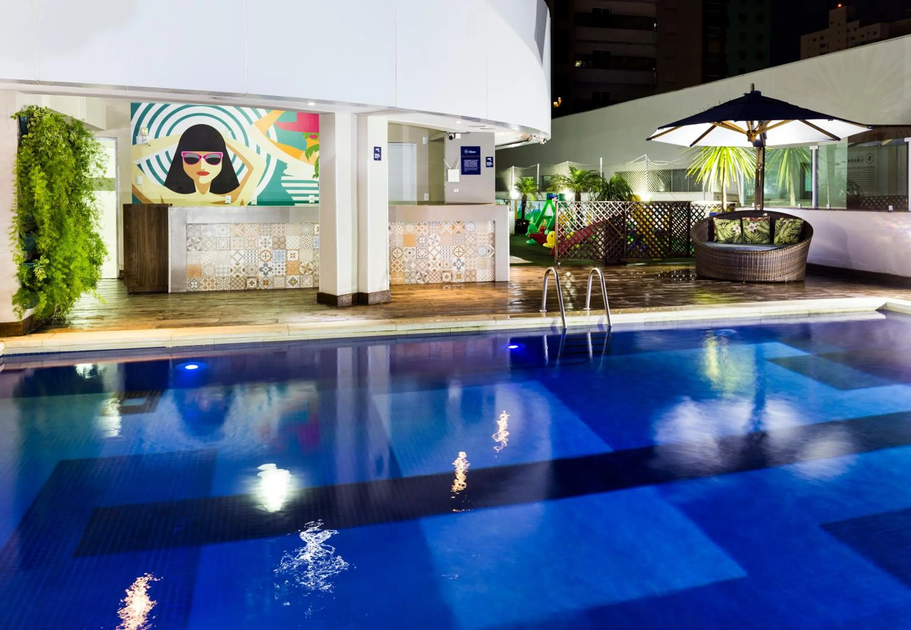 Swimming pool in Hotel Sibara SPA & Convenções