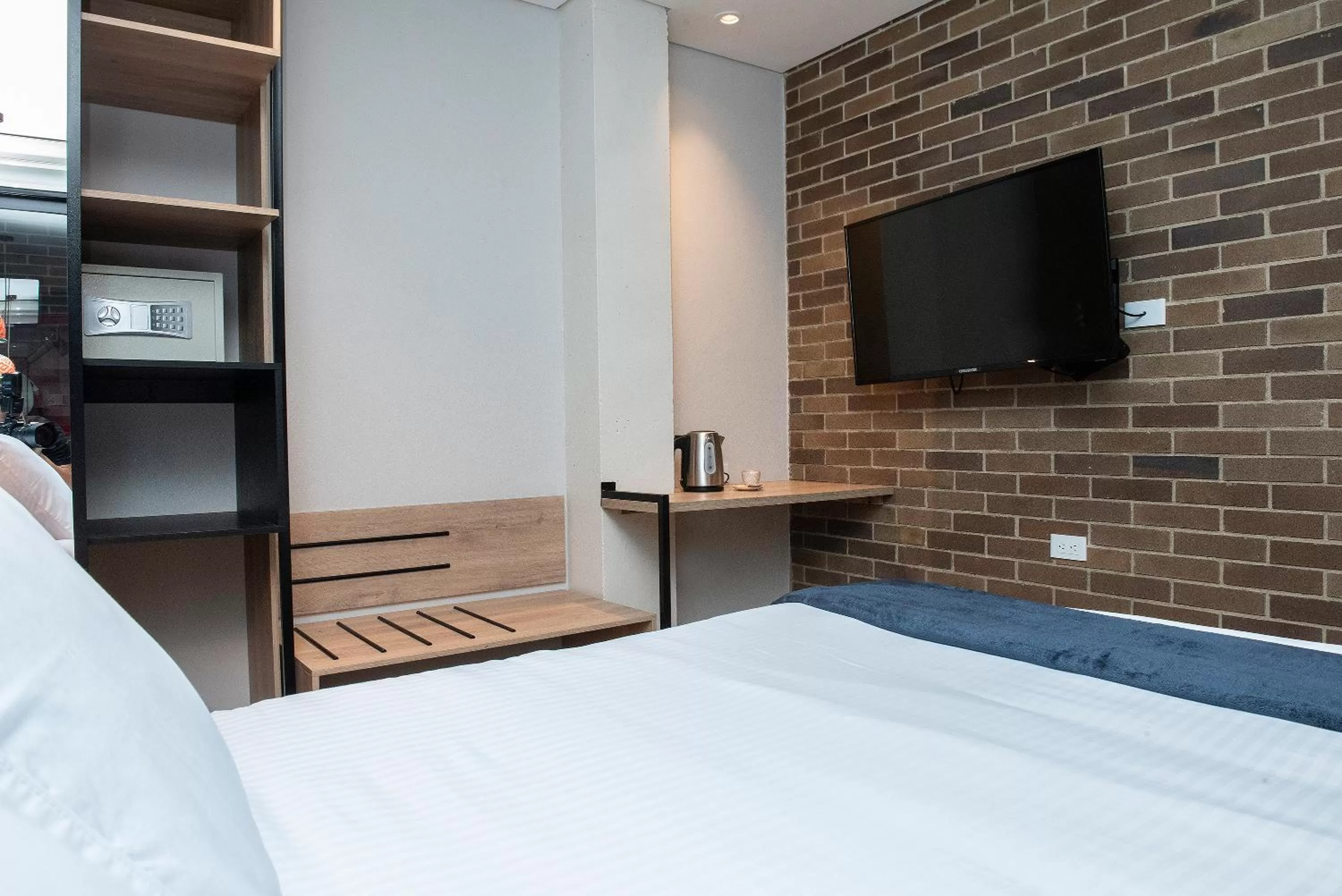 TV and multimedia, Bed in Casa Rose Hotel