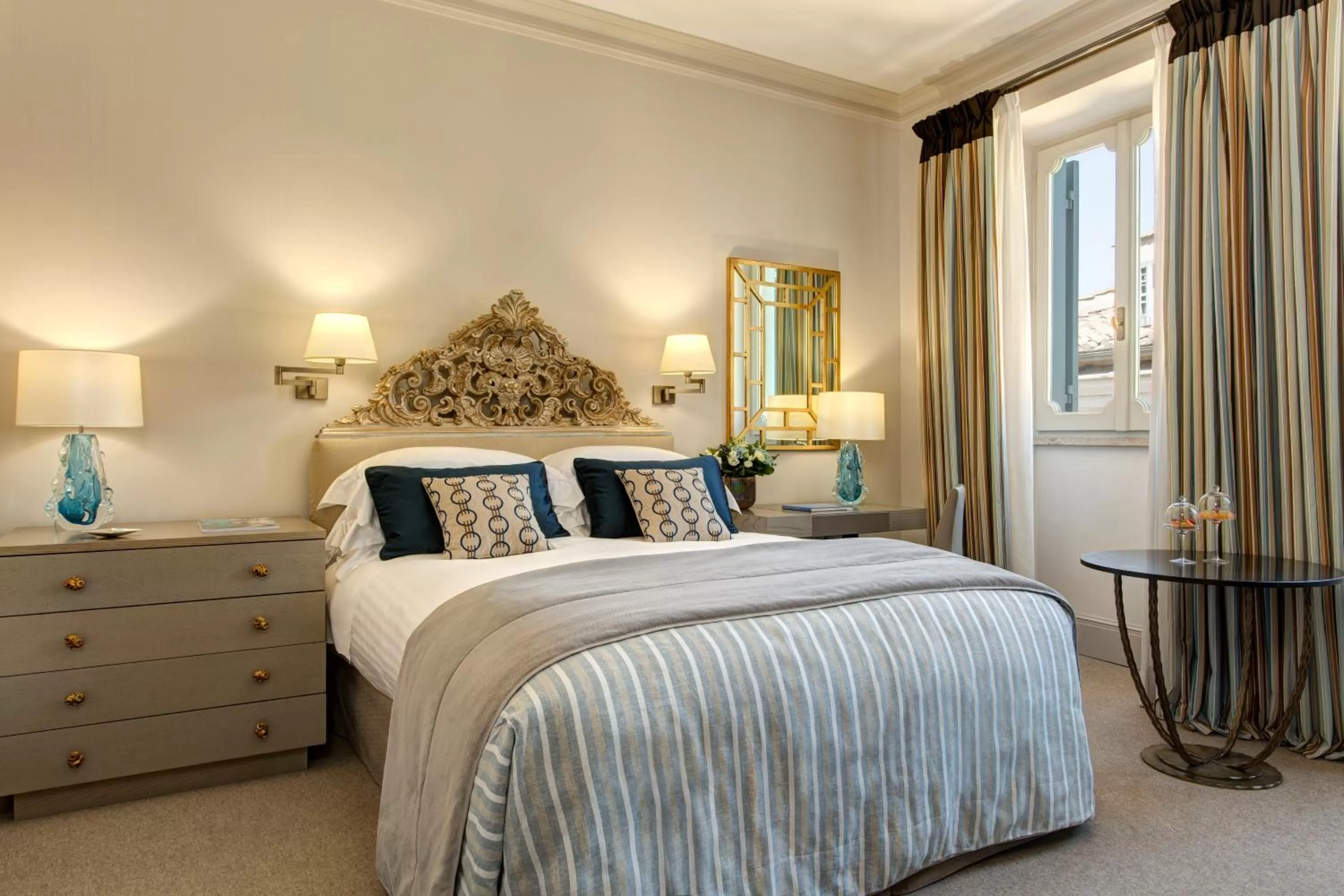 Restaurant/places to eat, Bed in Rocco Forte Hotel De Russie