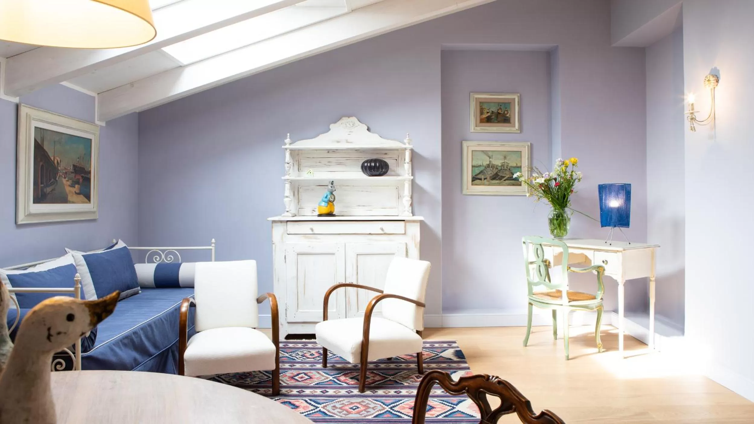 Spring, Bed in Villa Belverde Boutique Hotel