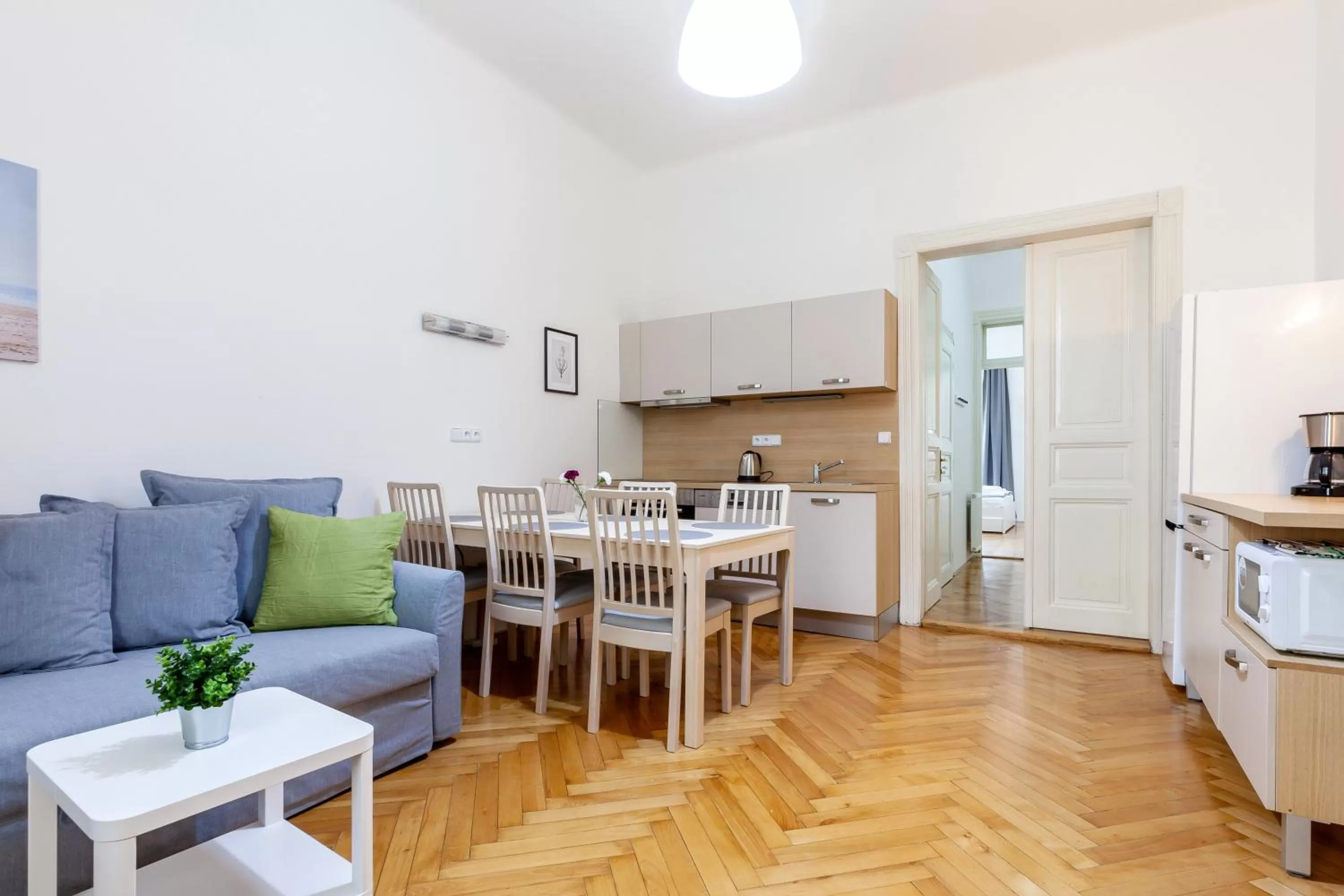 City Castle Aparthotel