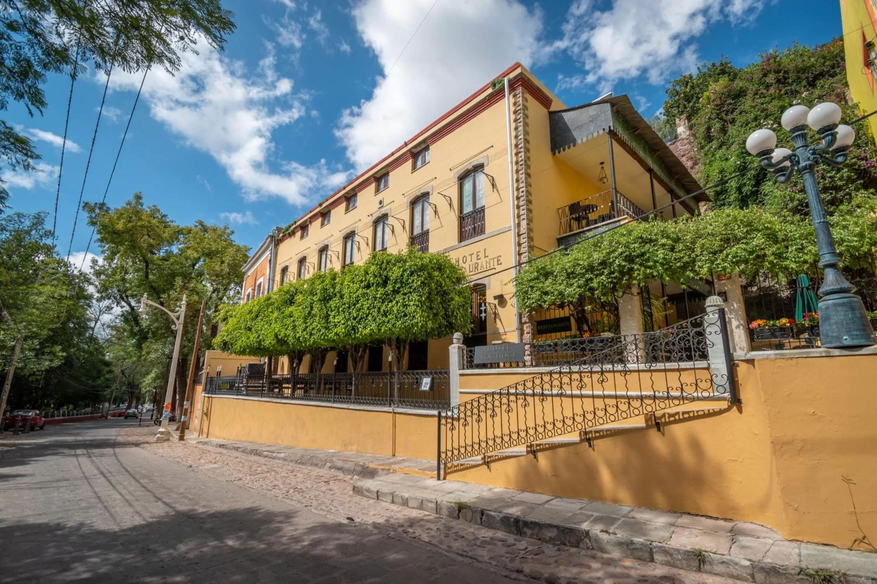 Property building in Quinta Las Acacias Hotel Boutique