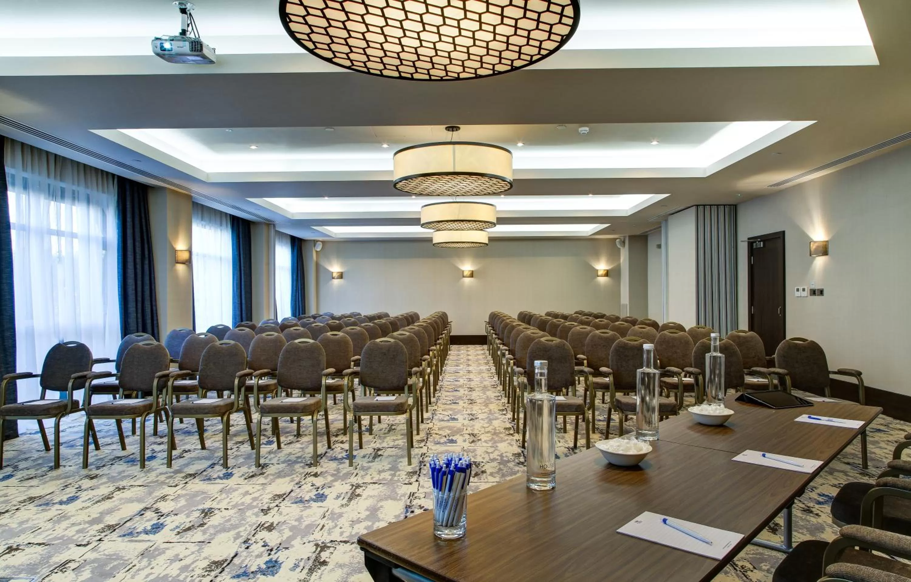 Banquet/Function facilities in Danubius Hotel Regents Park