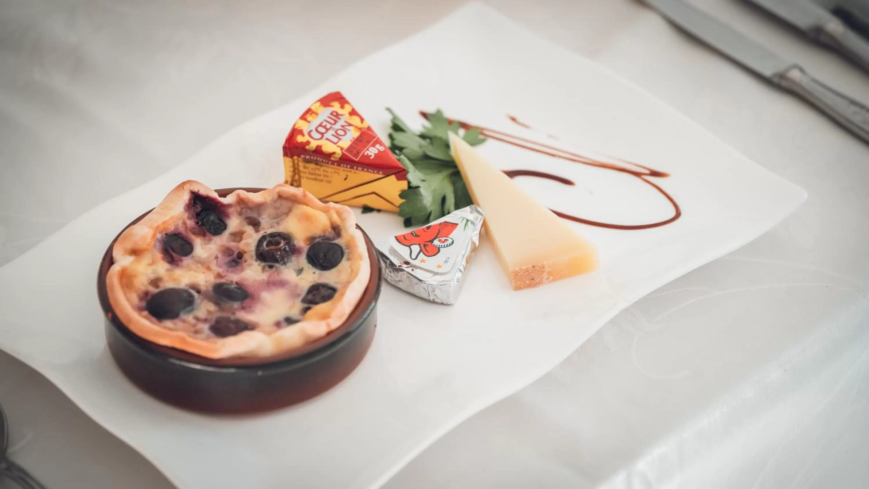 Food in Logis Hôtel Vuillot