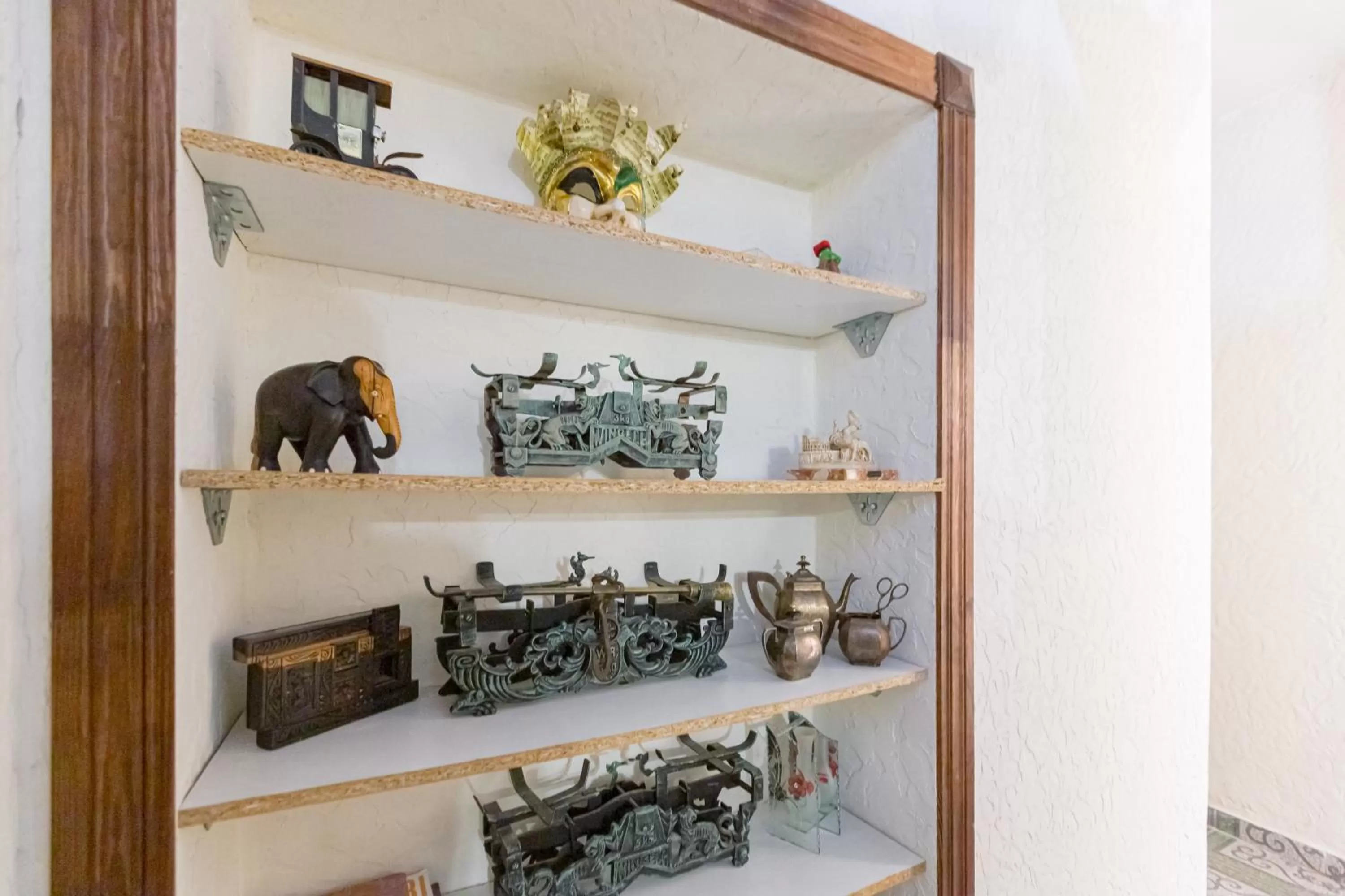 Decorative detail in Staryi Krakiv