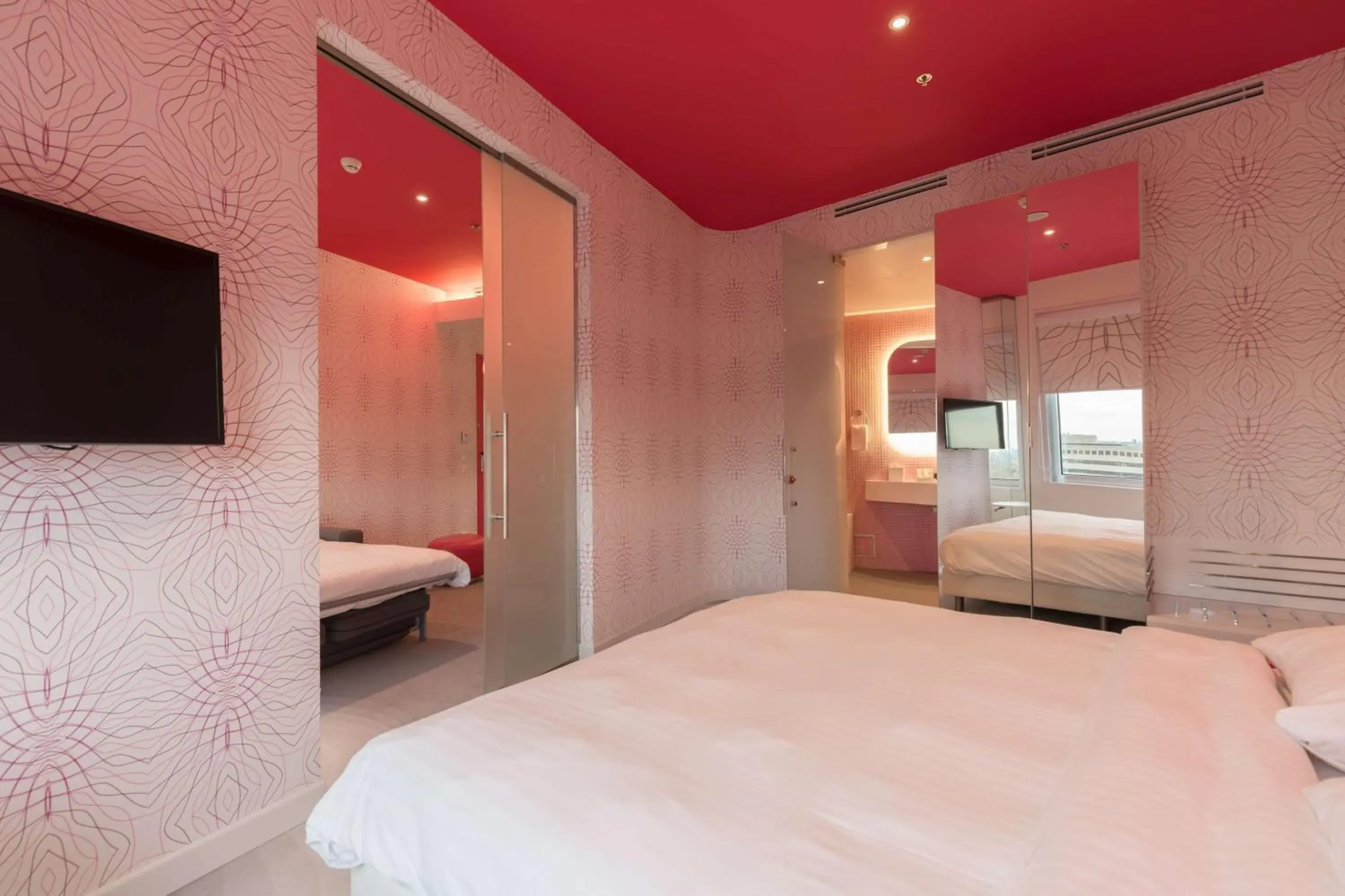 Family Room in Park Inn by Radisson Amsterdam City West Family Room in Park Inn by Radisson Amsterdam City West