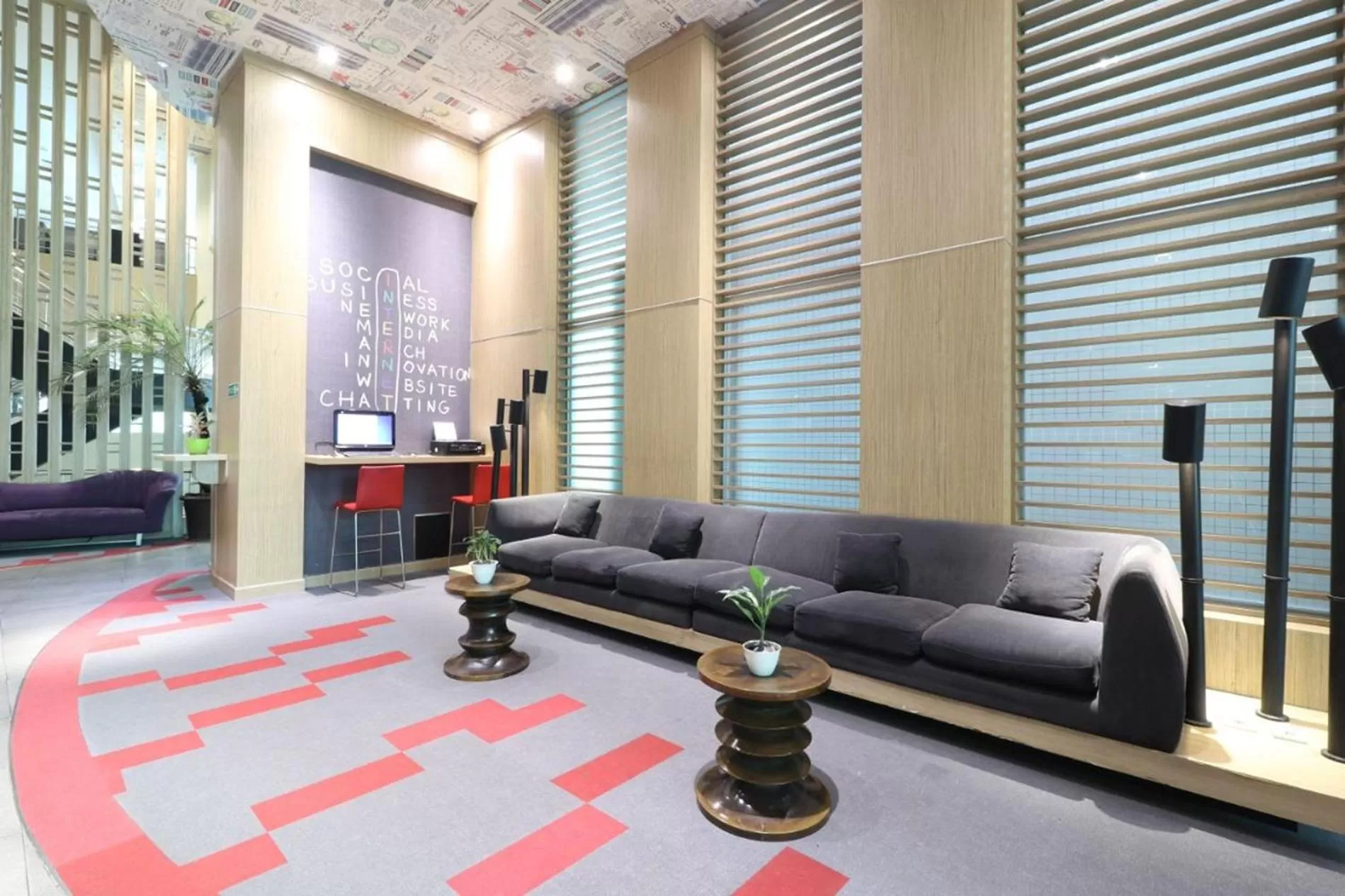 Lobby or reception in Tamarin Hotel Jakarta manage by Vib Hospitality Management