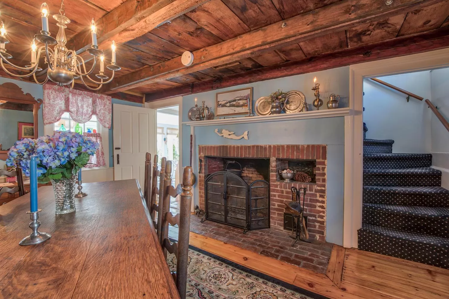 Holiday Guest House Bed & Breakfast