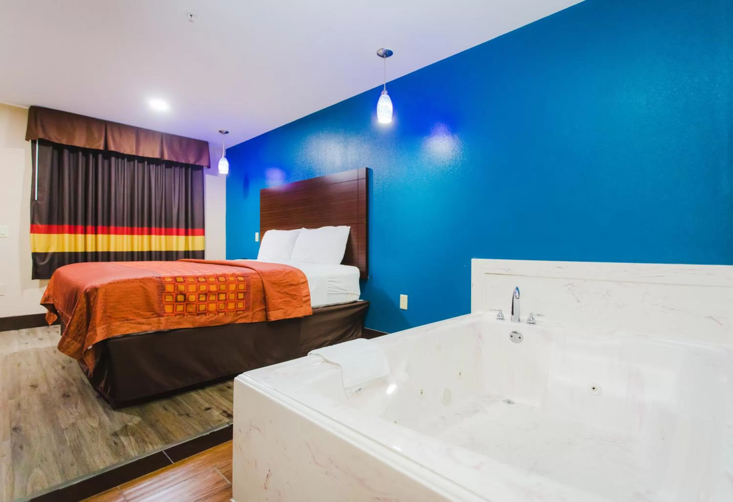 Bed in Home Place Inn