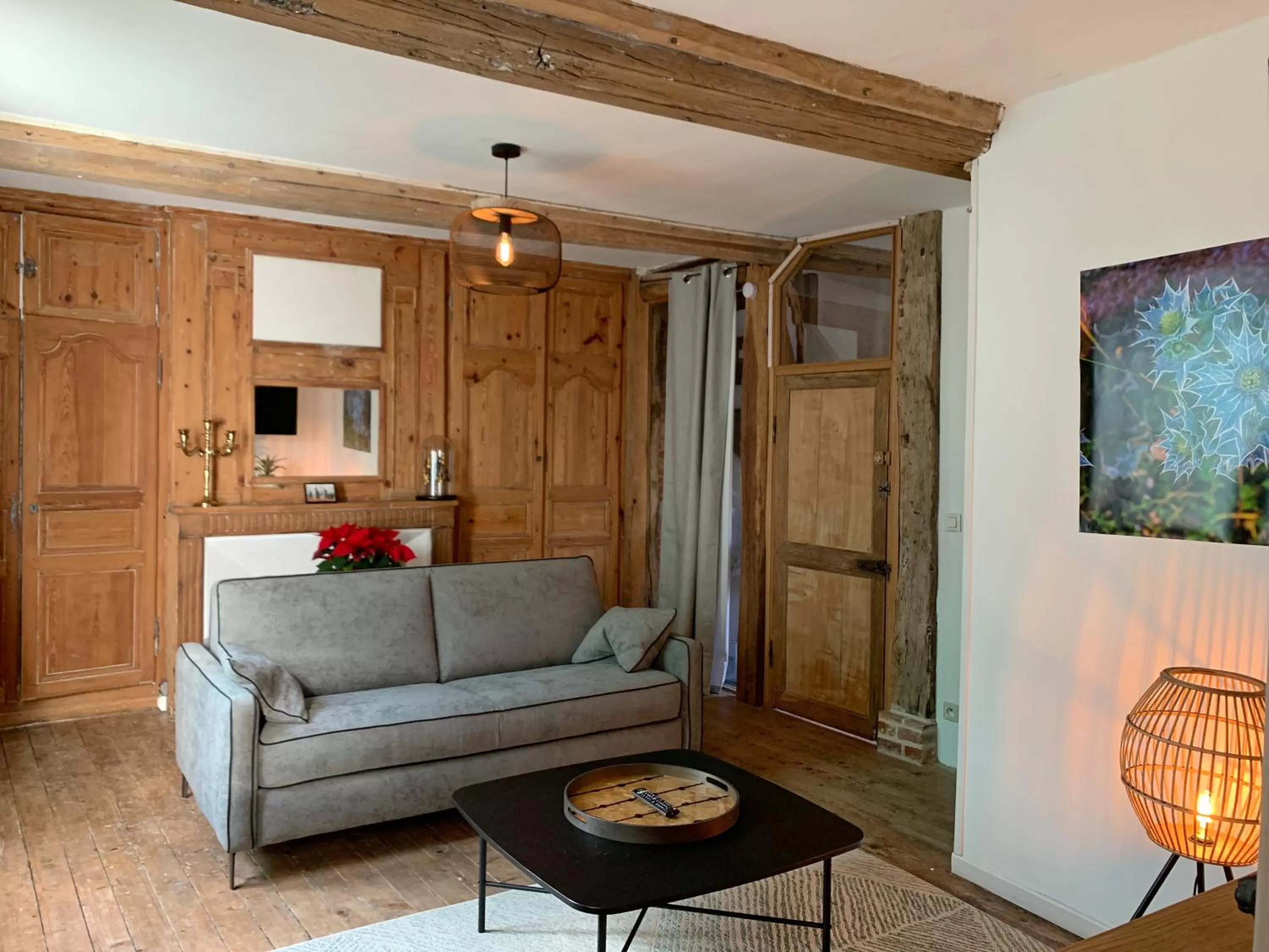 Living room in L'Ecole des Demoiselles