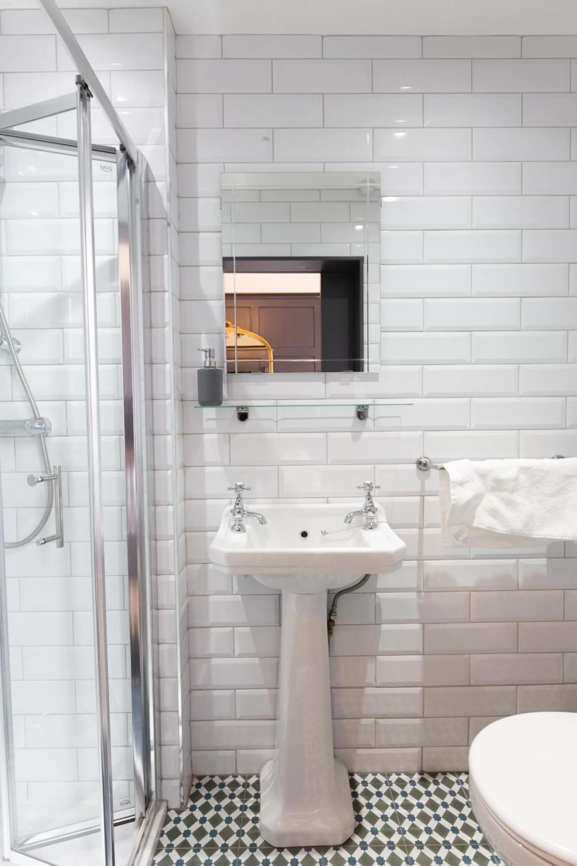 Bathroom in The Warren Belfast