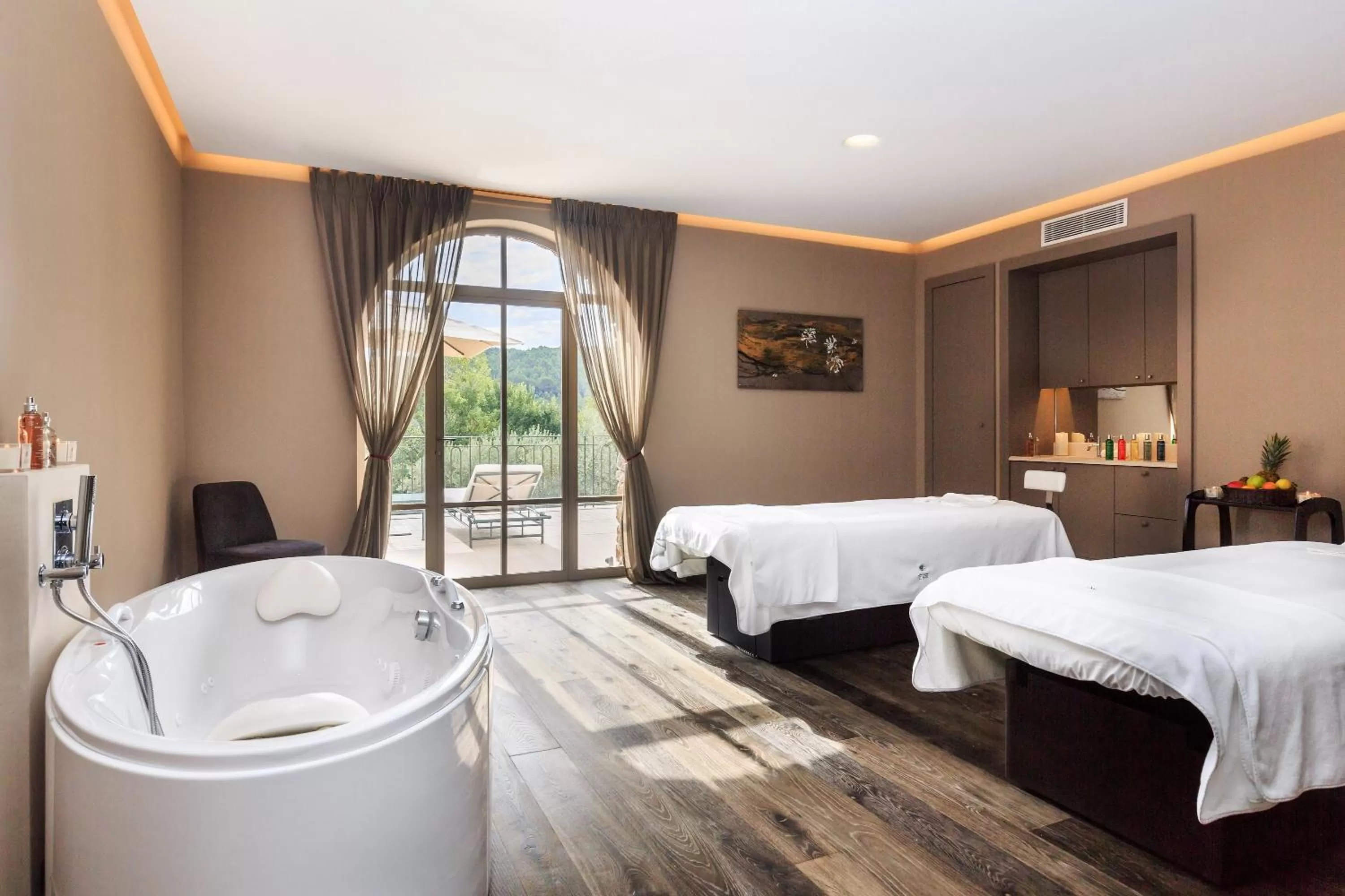 Spa and wellness centre/facilities, Bed in Château de Berne