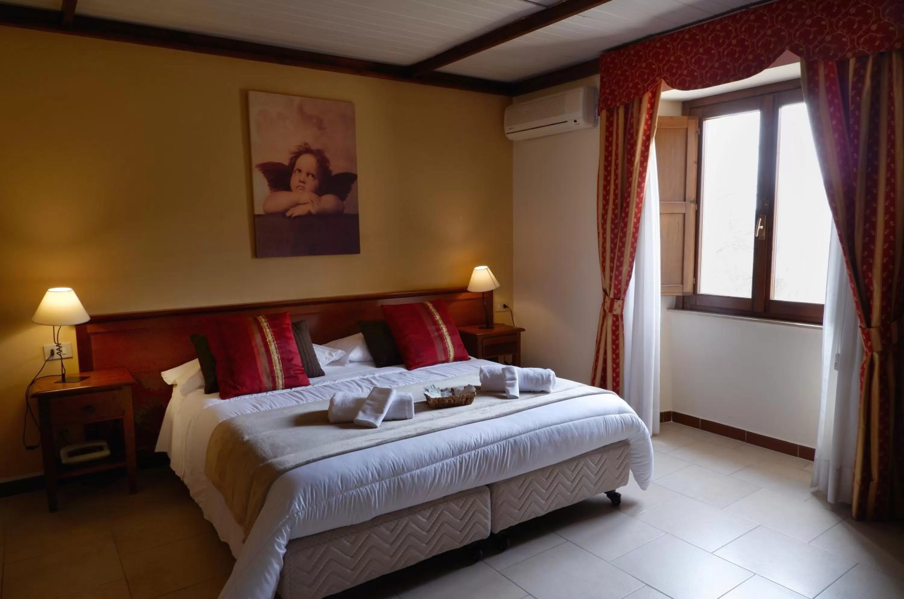 Photo of the whole room, Bed in Hotel Borgo Antico