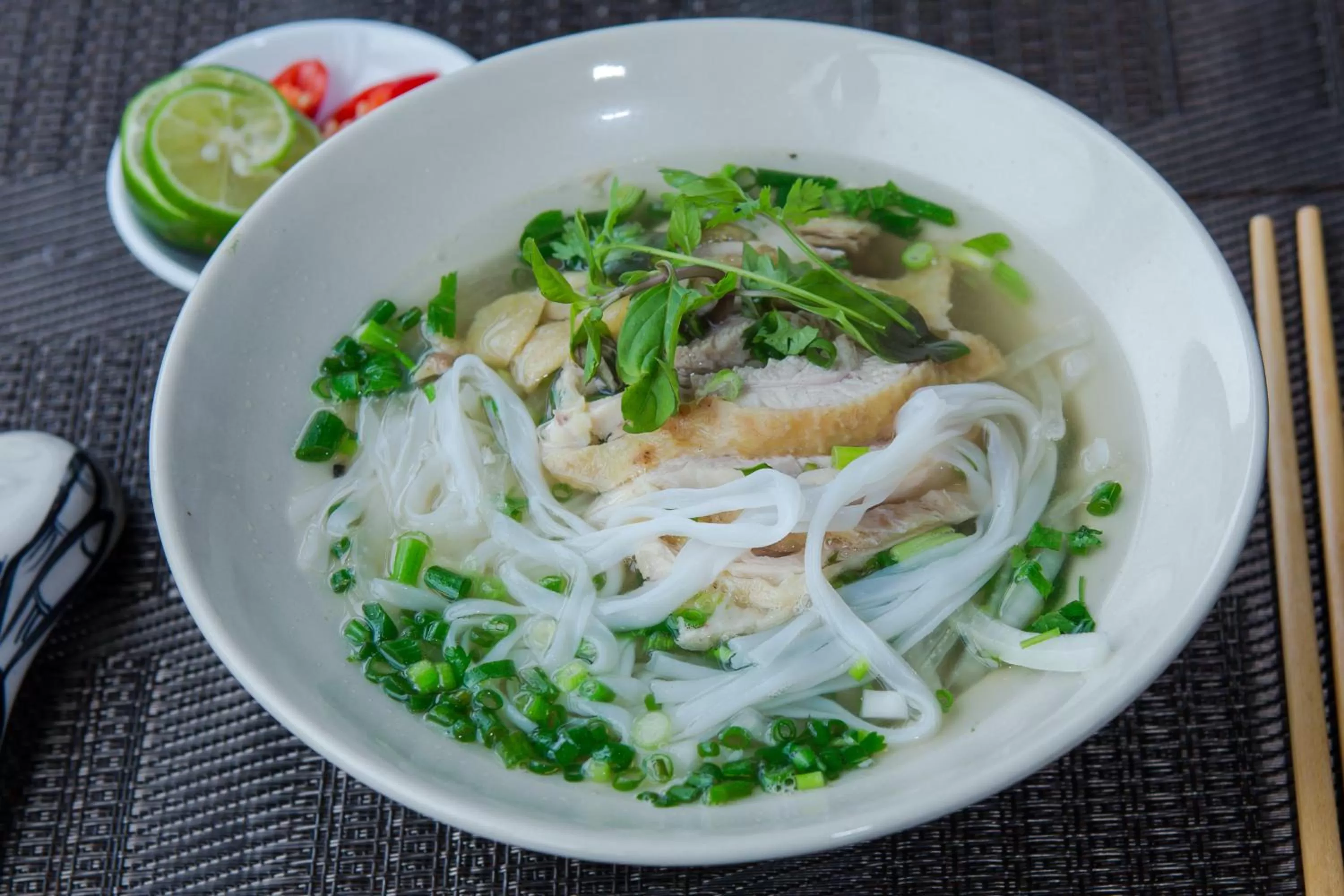 Food and drinks in Hanoi La Selva Hotel