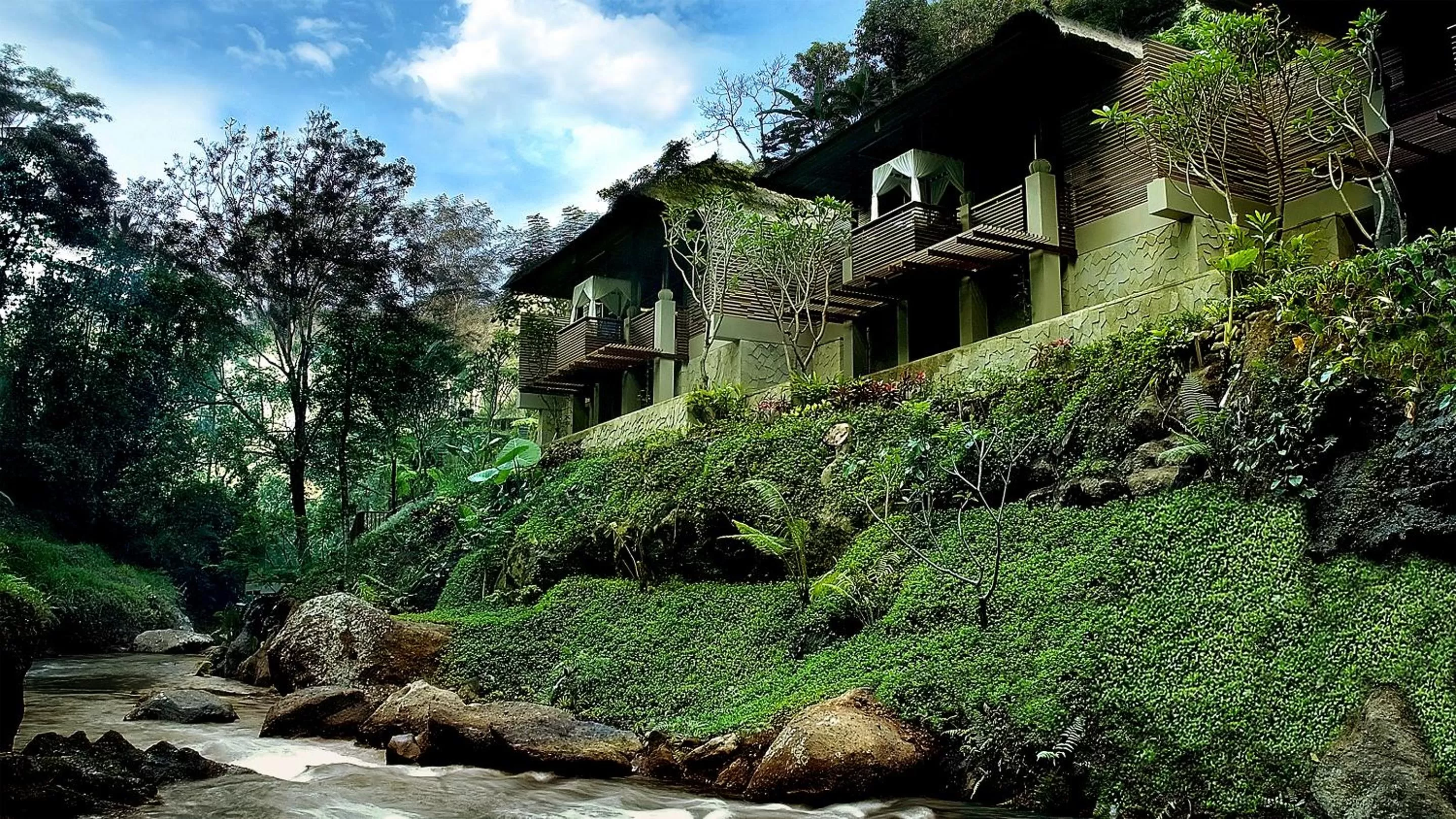 Property building in Maya Ubud Resort & Spa