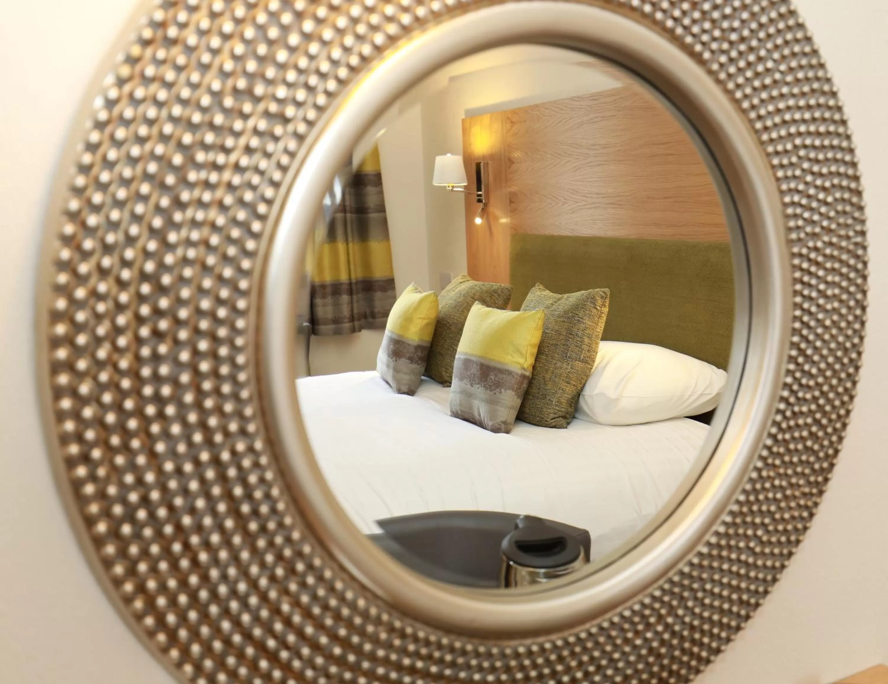 Bed in The Famous Star Hotel Moffat