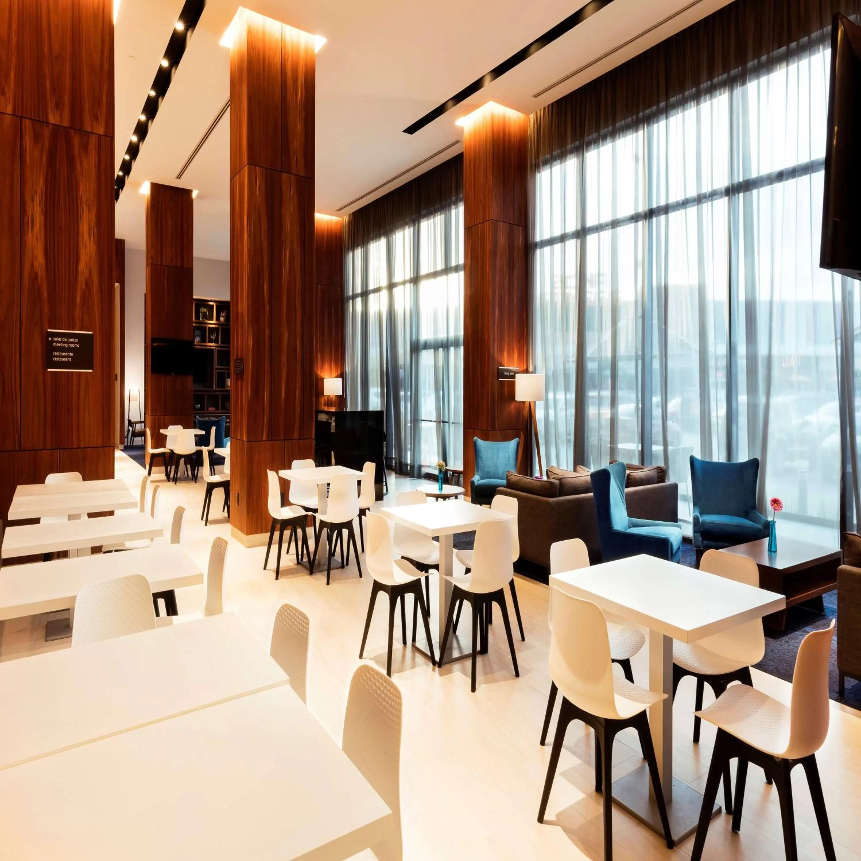 Lobby or reception in Hampton Inn By Hilton Cancun Cumbres