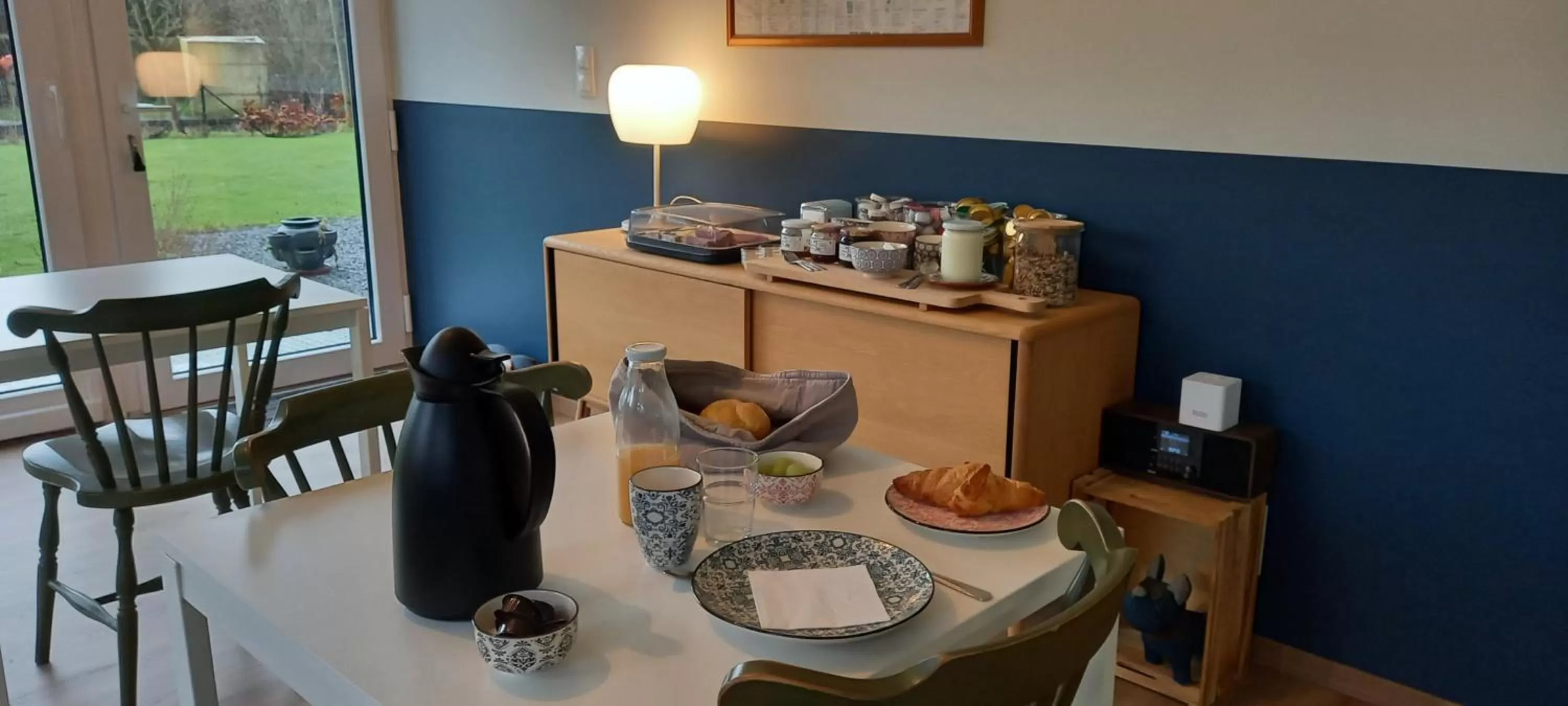 Food and drinks in B&B Les Lits de Nohaipré