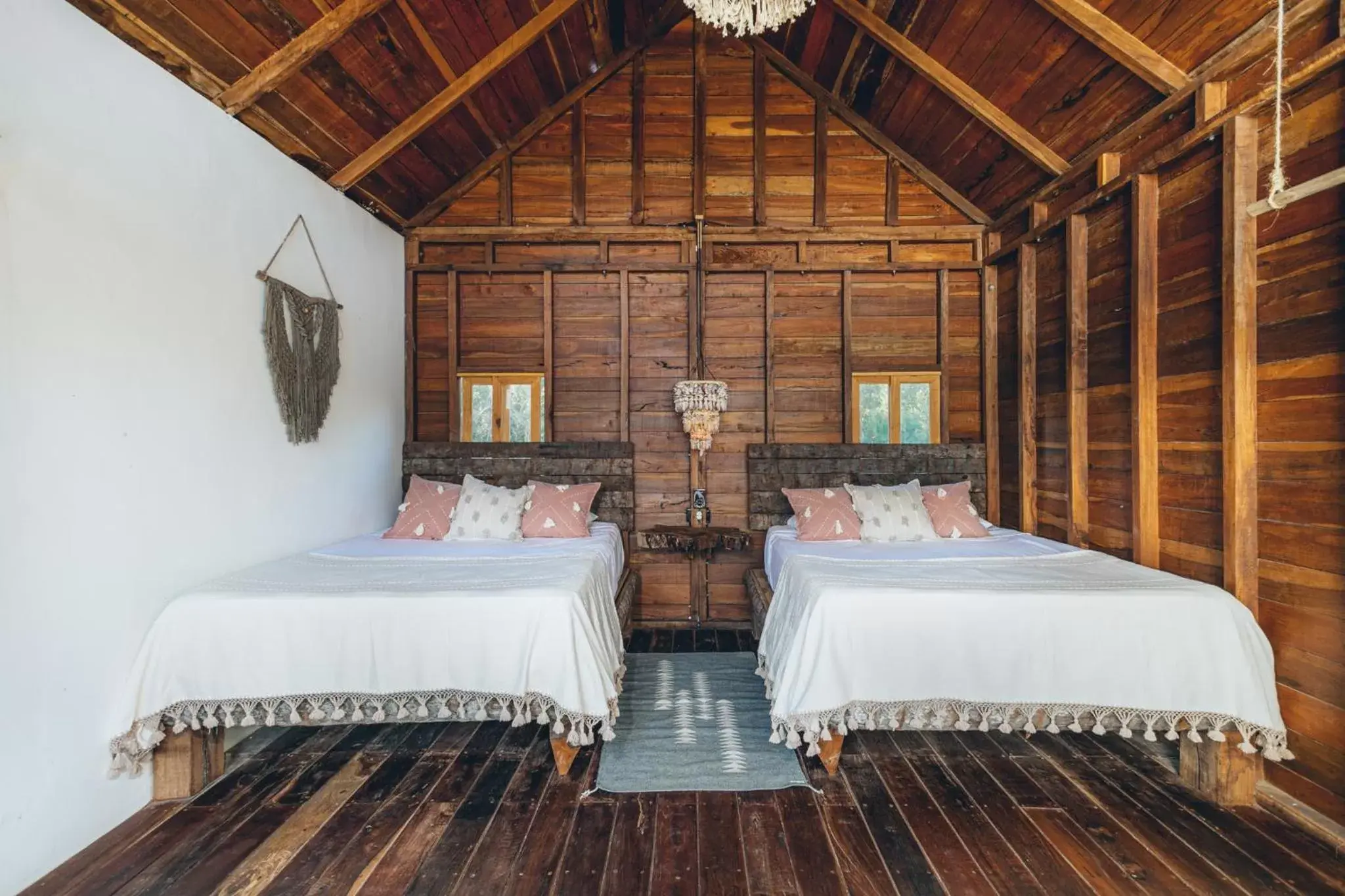 Standard Queen Room with Two Queen Beds in Embajada Universal By La Eufemia Group Standard Queen Room with Two Queen Beds in Embajada Universal By La Eufemia Group