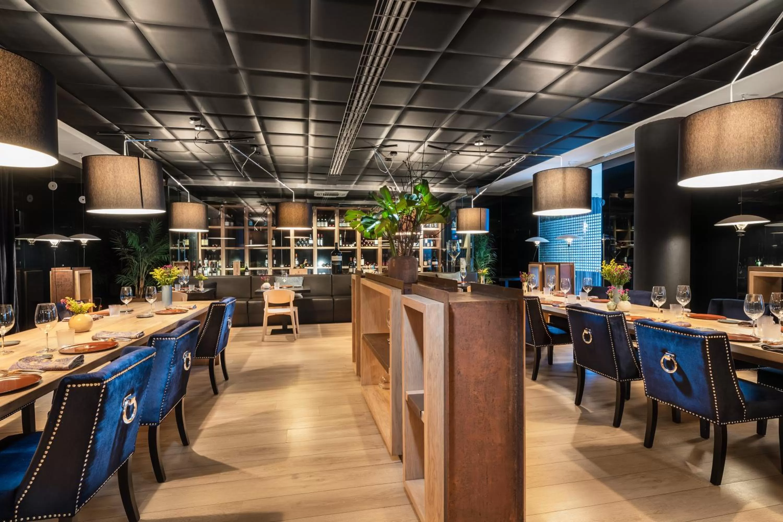 Restaurant/places to eat in Eurostars Palacio de Cristal