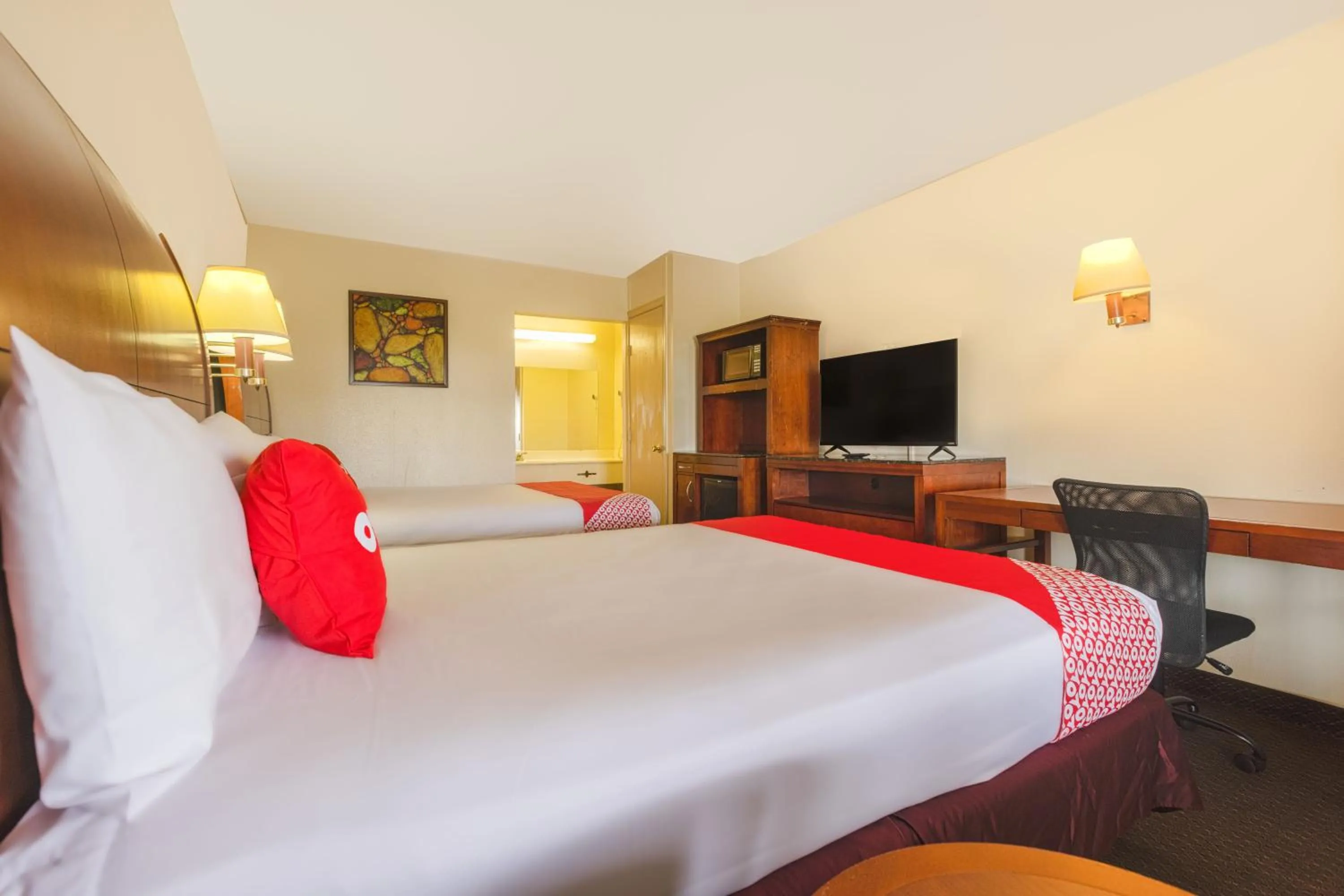 Bedroom, Bed in Coastal Inn Corpus Christi