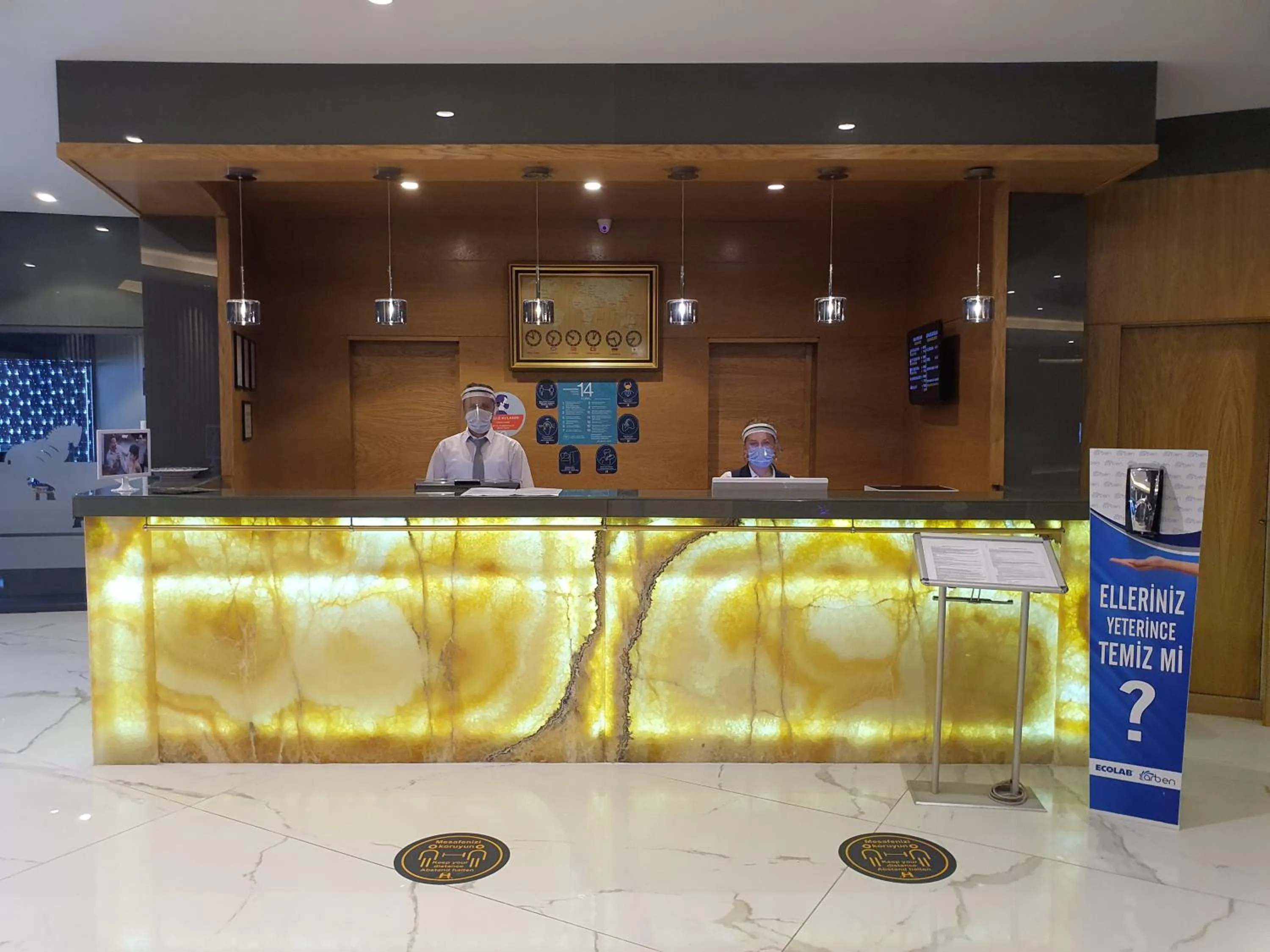 Lobby or reception in Akol Hotel