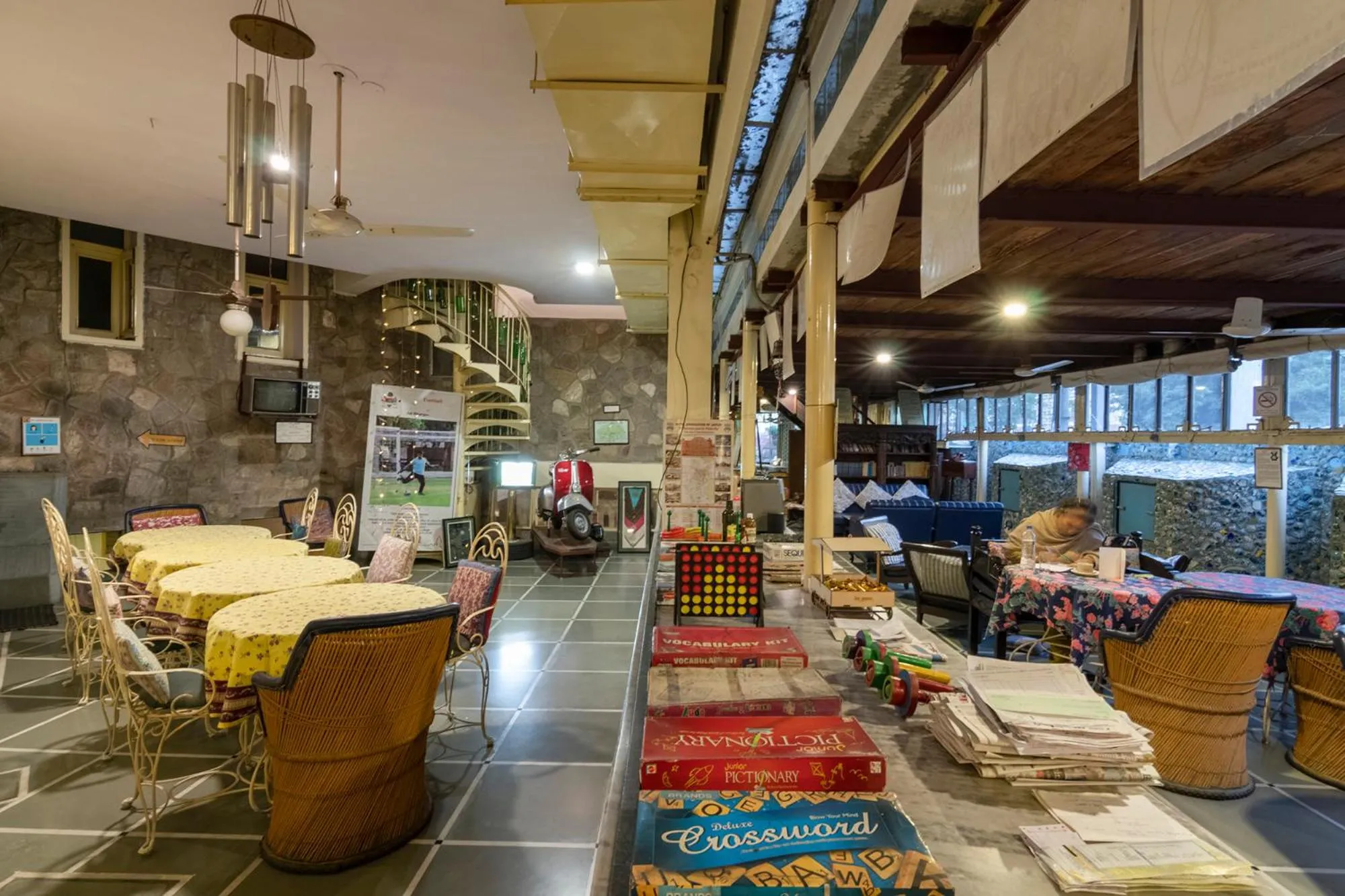 Restaurant/places to eat in Jaipur Inn