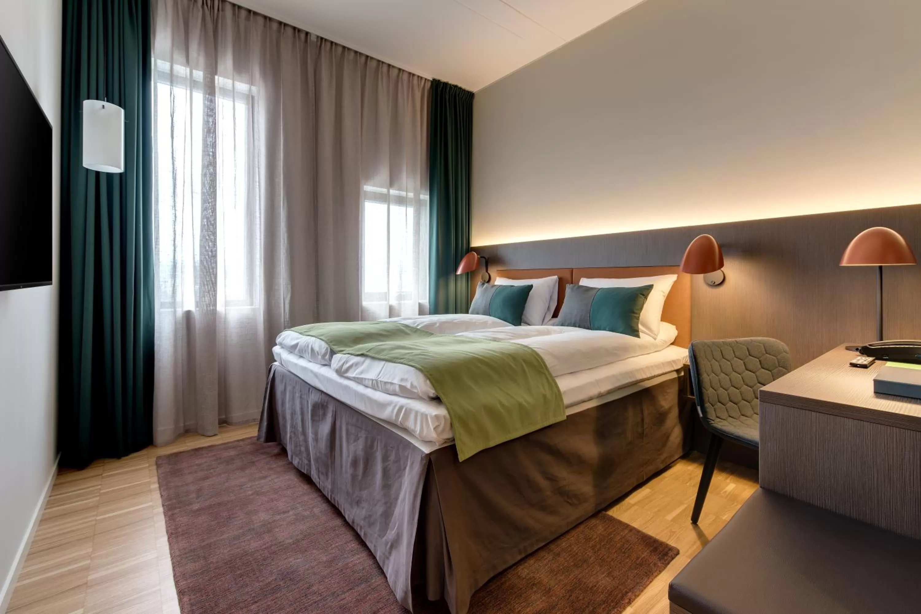 Day, Bed in Quality Hotel Pond