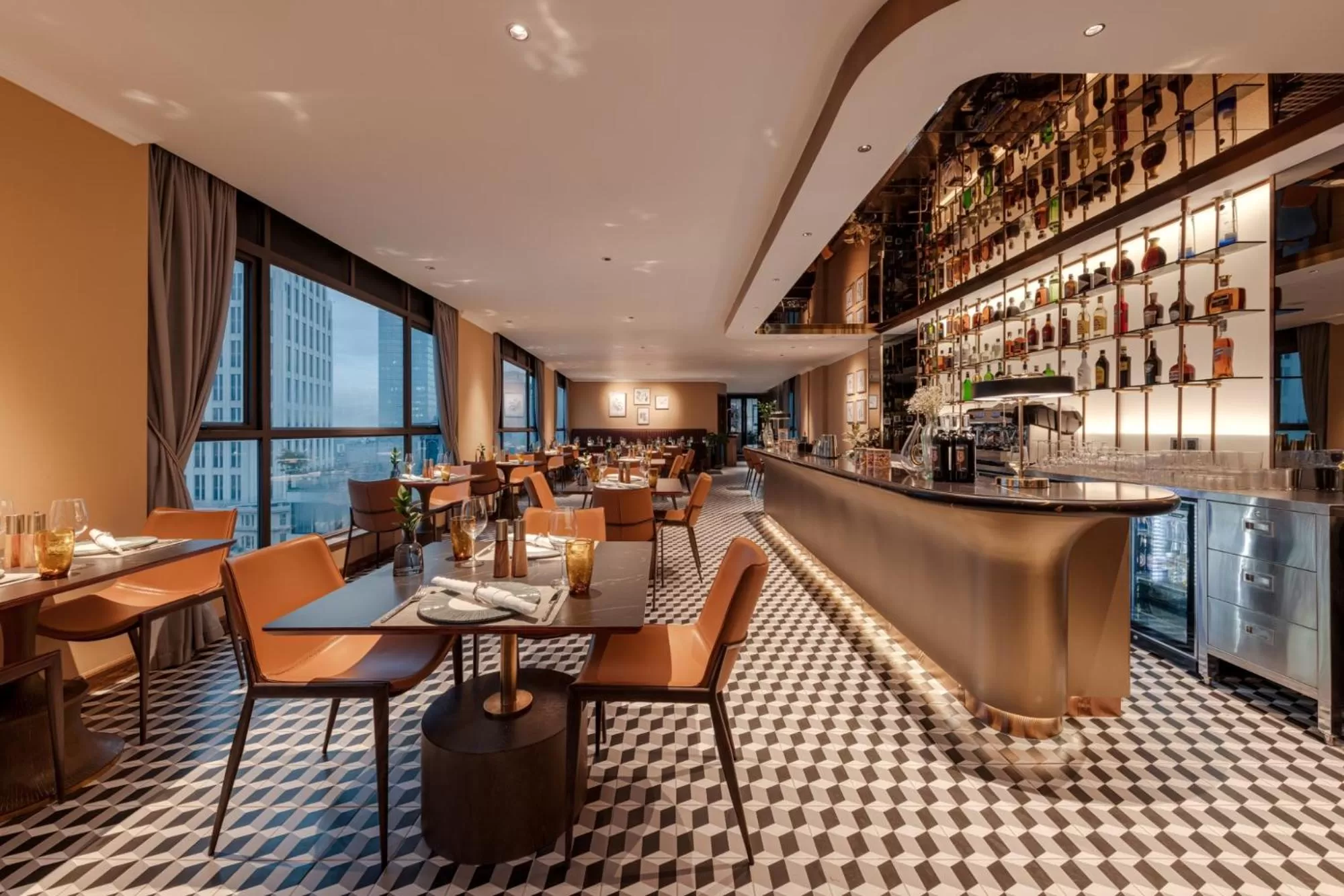 Restaurant/places to eat in La Siesta Classic Hang Thung