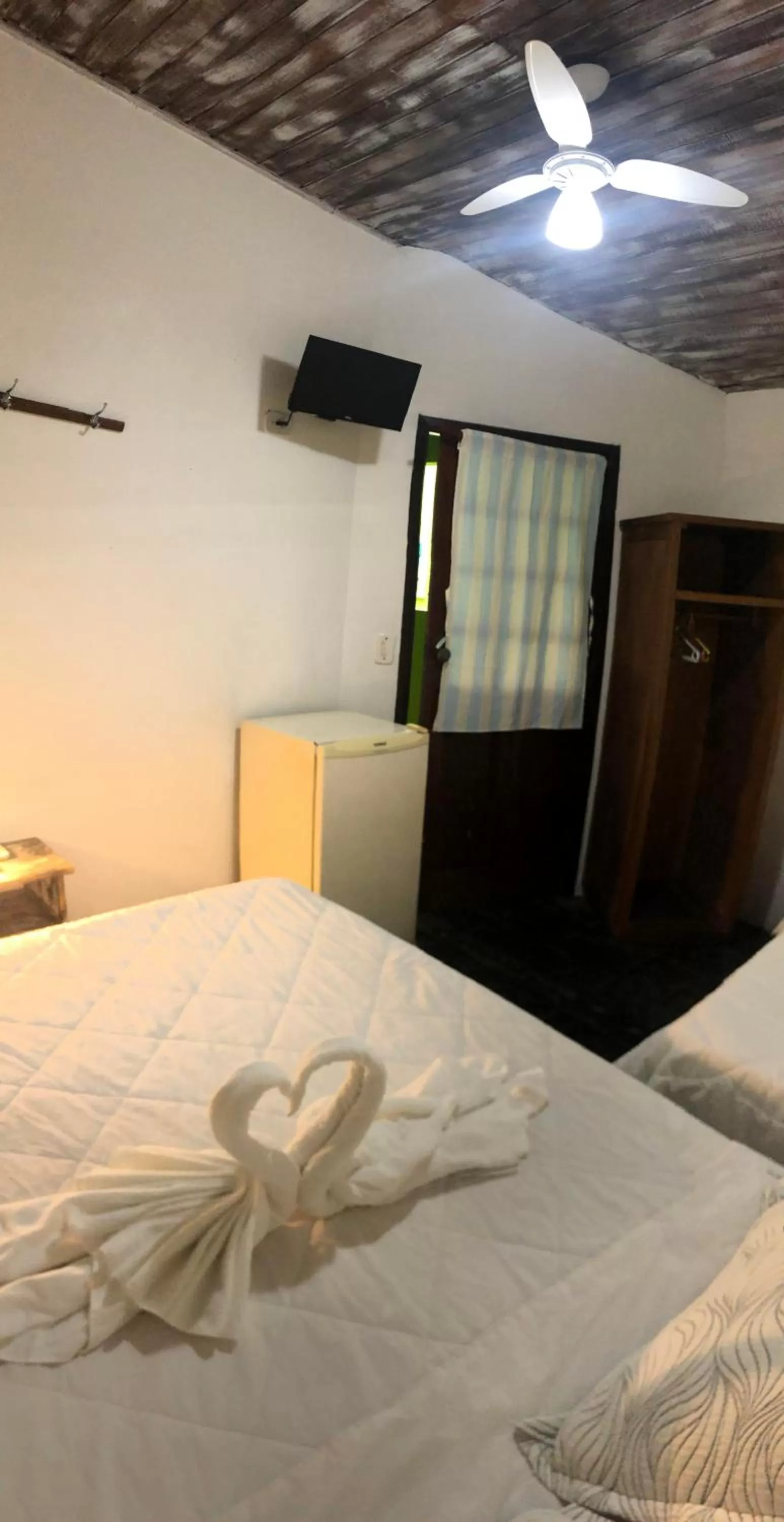 Photo of the whole room, Bed in Pousada Mare Blue