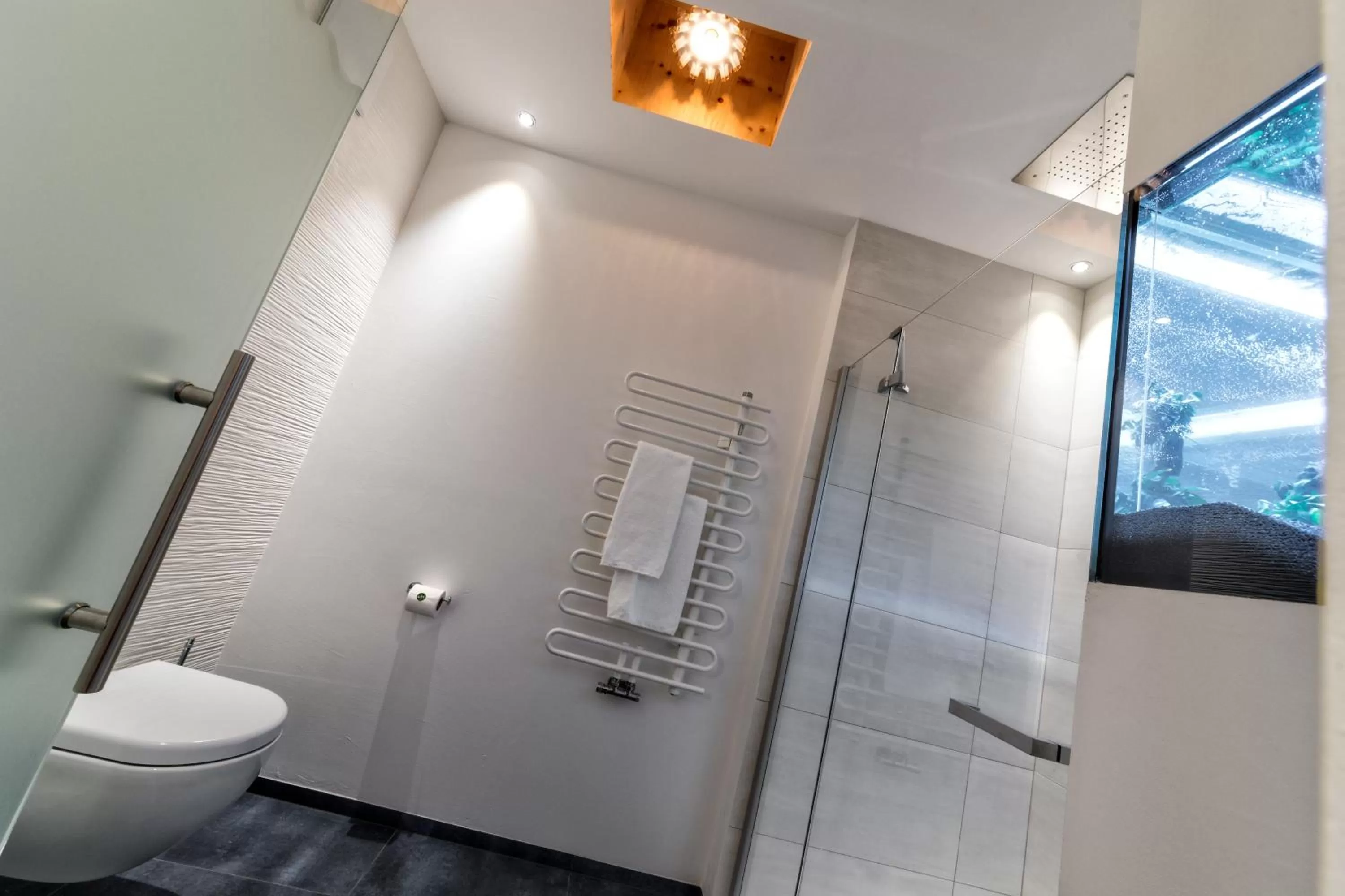 Shower in Niedermairhof