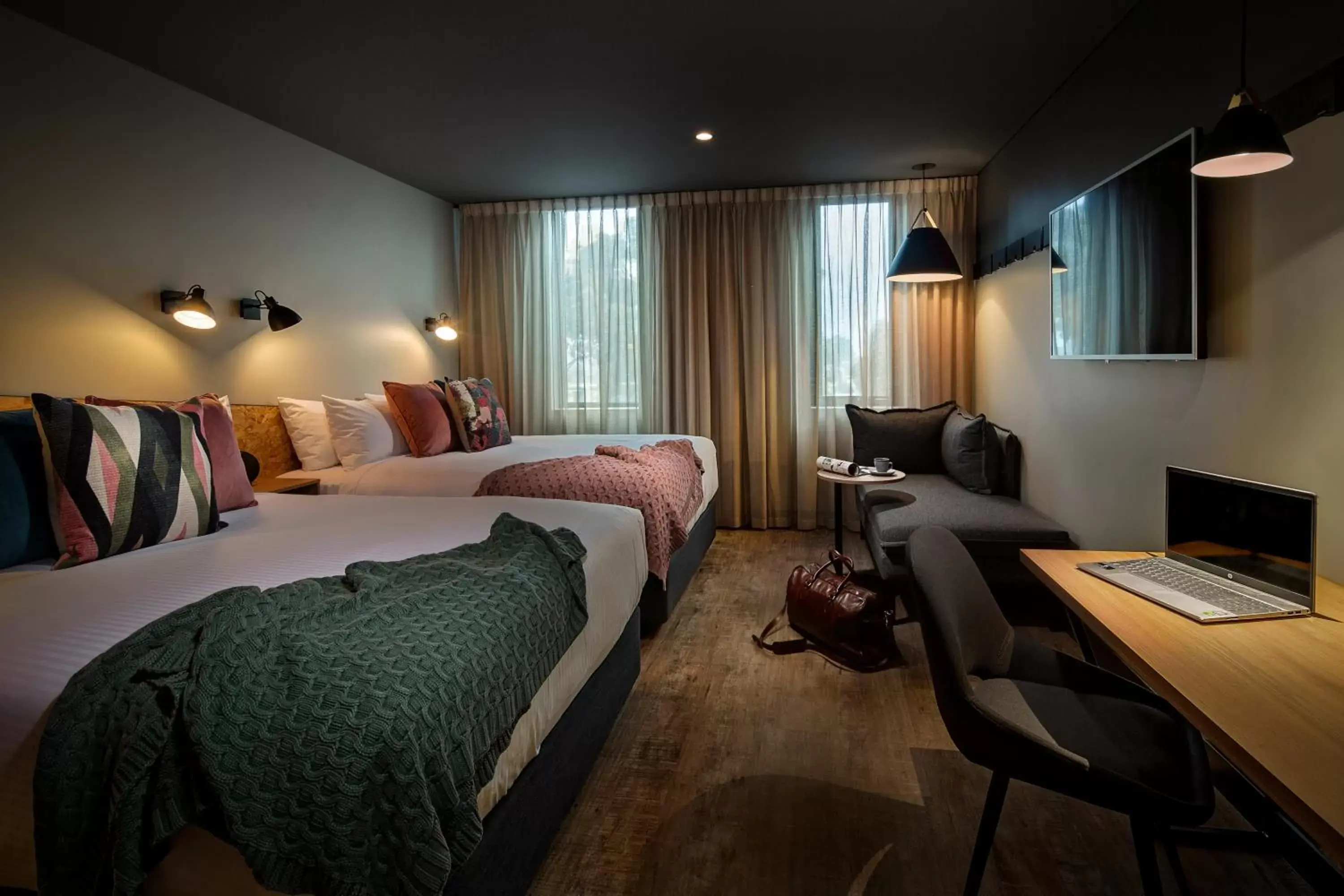 Deluxe Twin Room in Marion Hotel Deluxe Twin Room in Marion Hotel