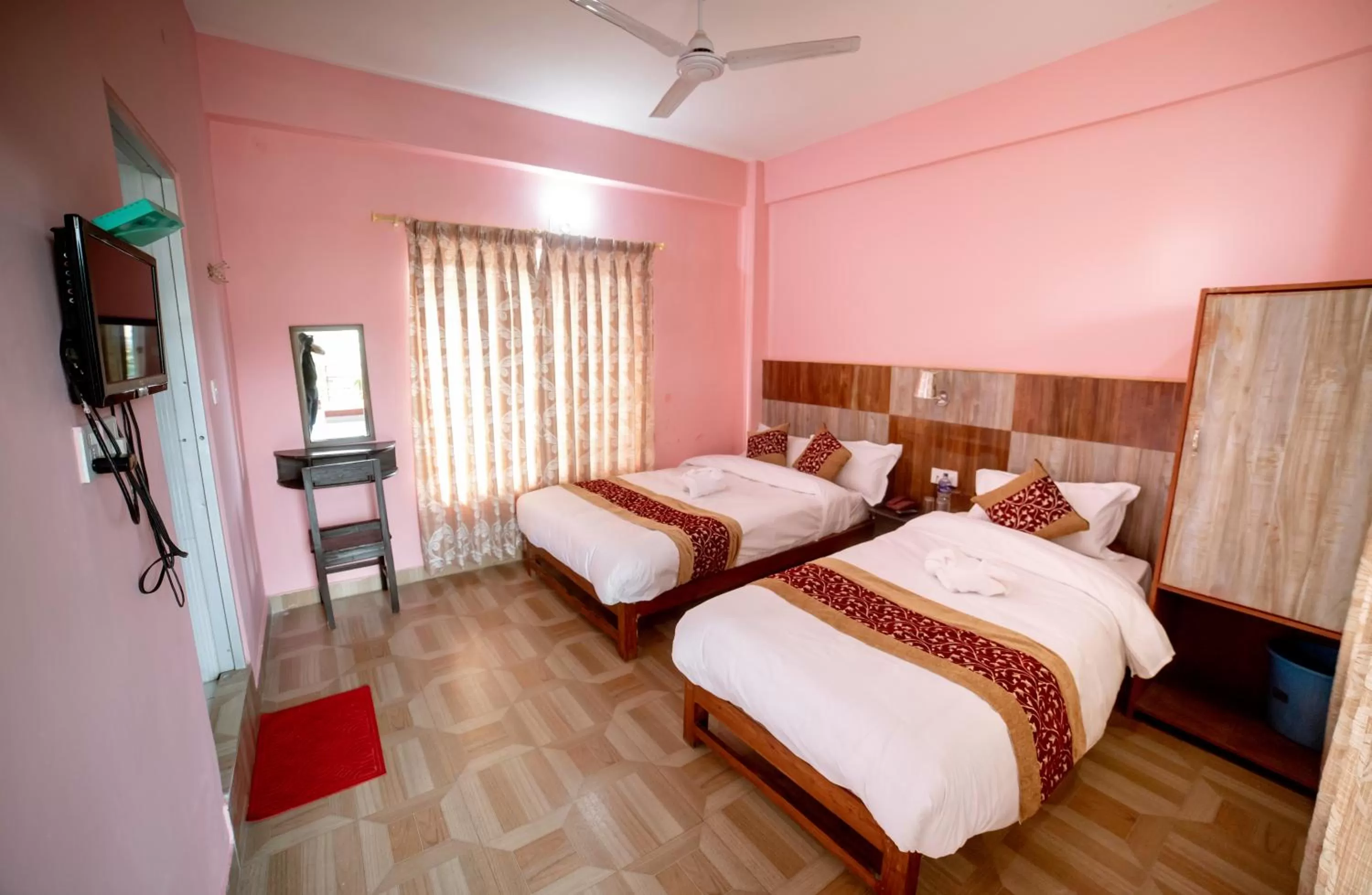 Toilet, Bed in Hotel Peace Stupa