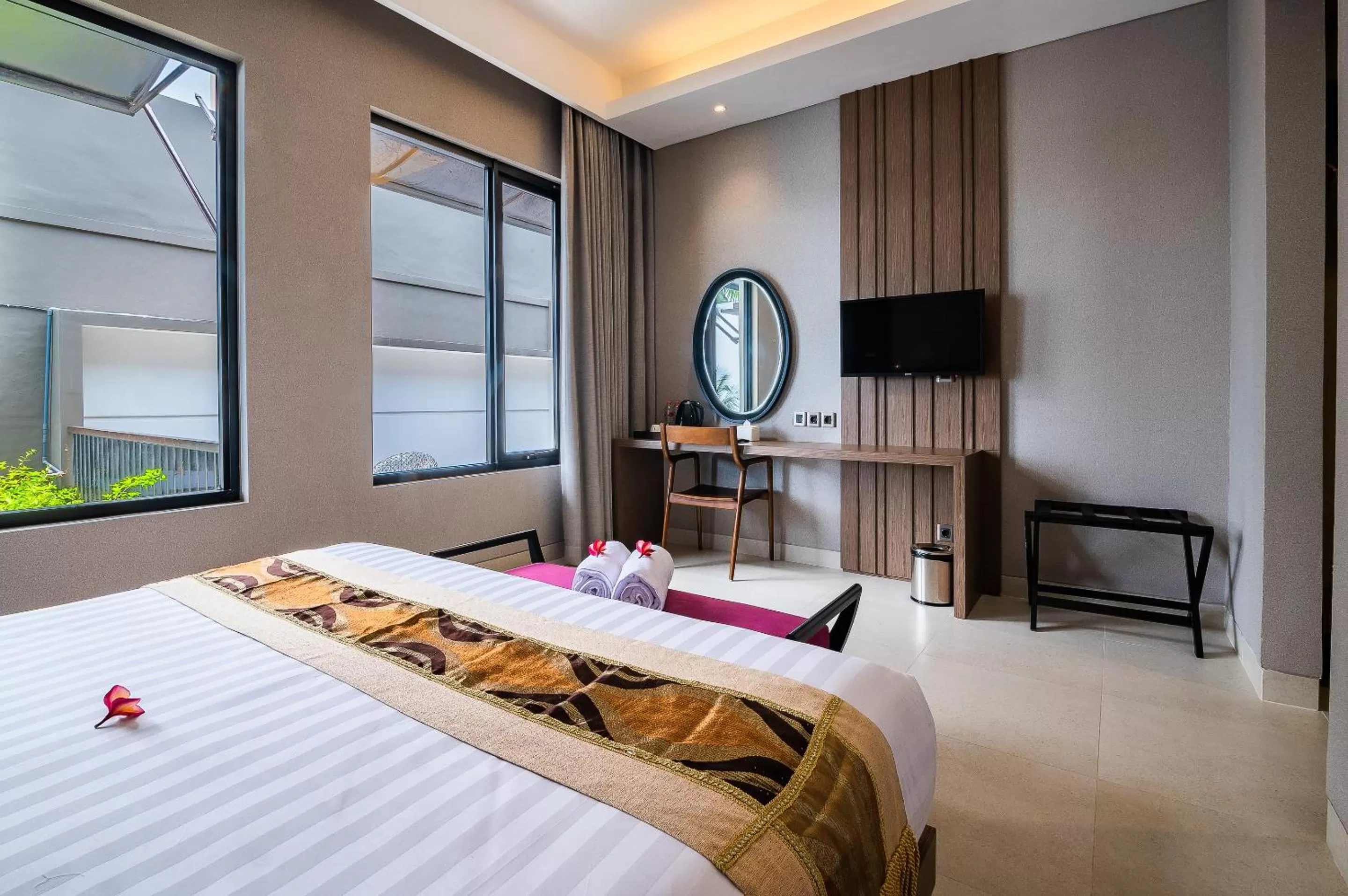 Bed in Padmasari Resort Lovina